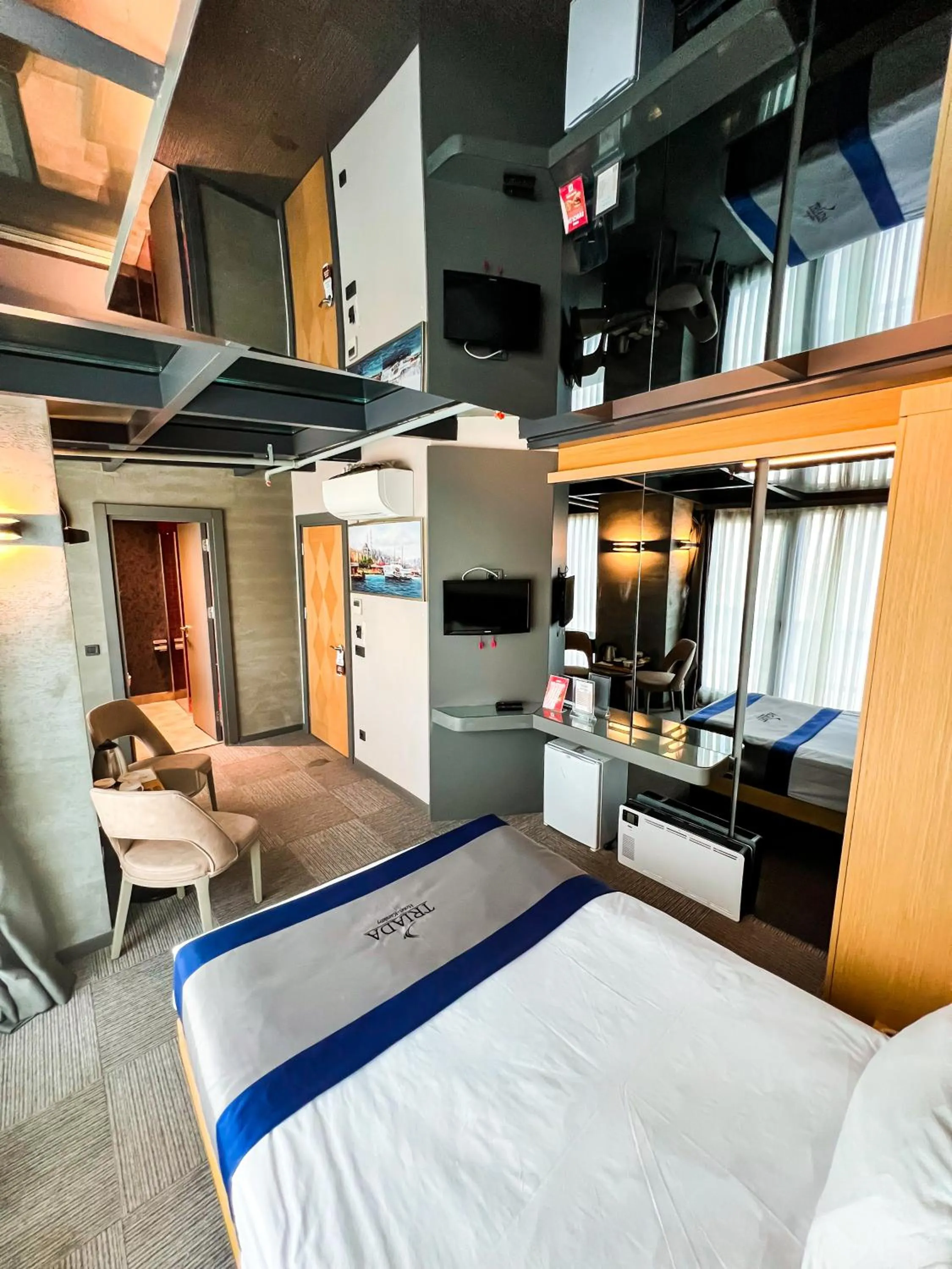 Massage, Bed in Triada Hotel Karaköy