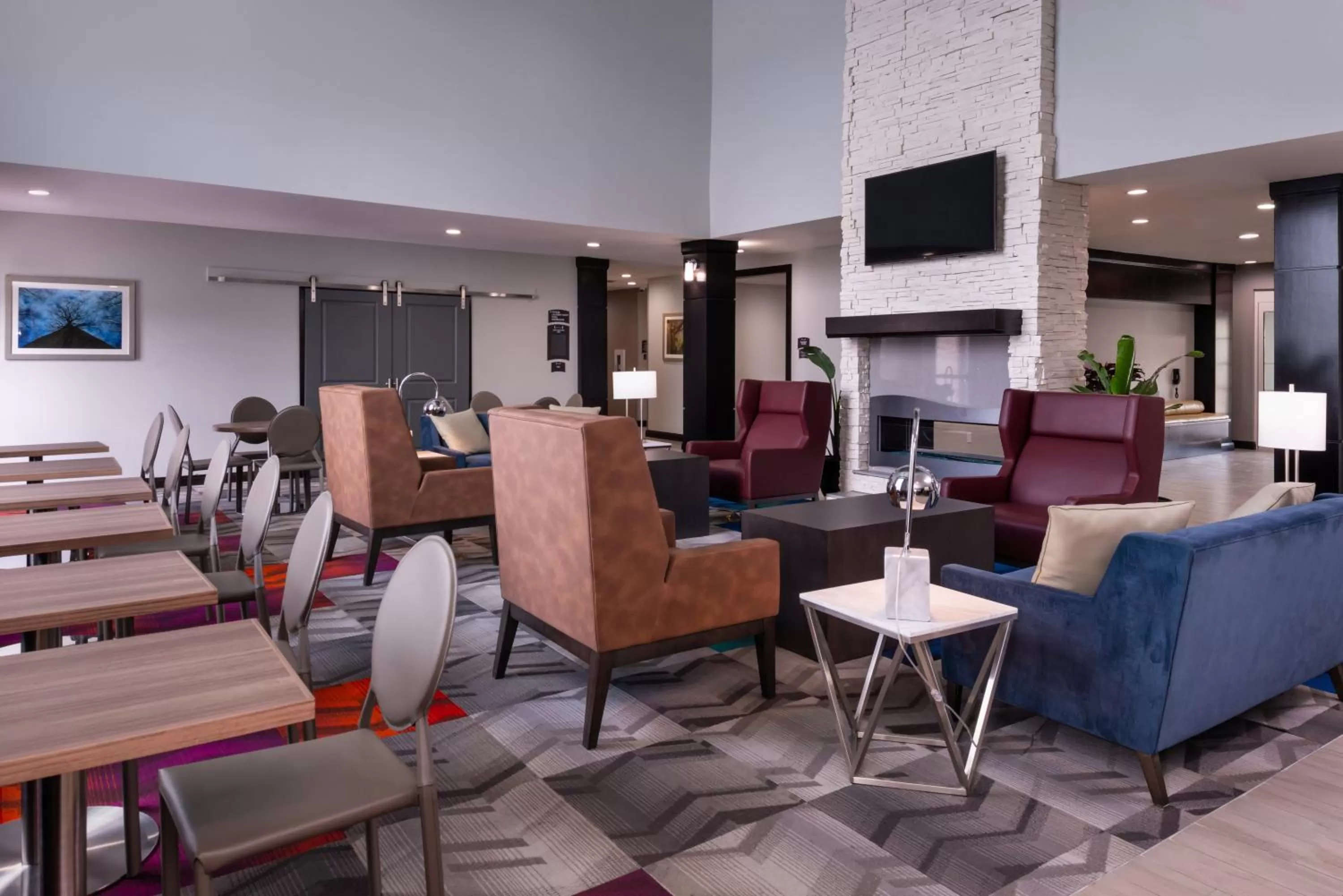 Property building in Staybridge Suites - Lake Charles by IHG