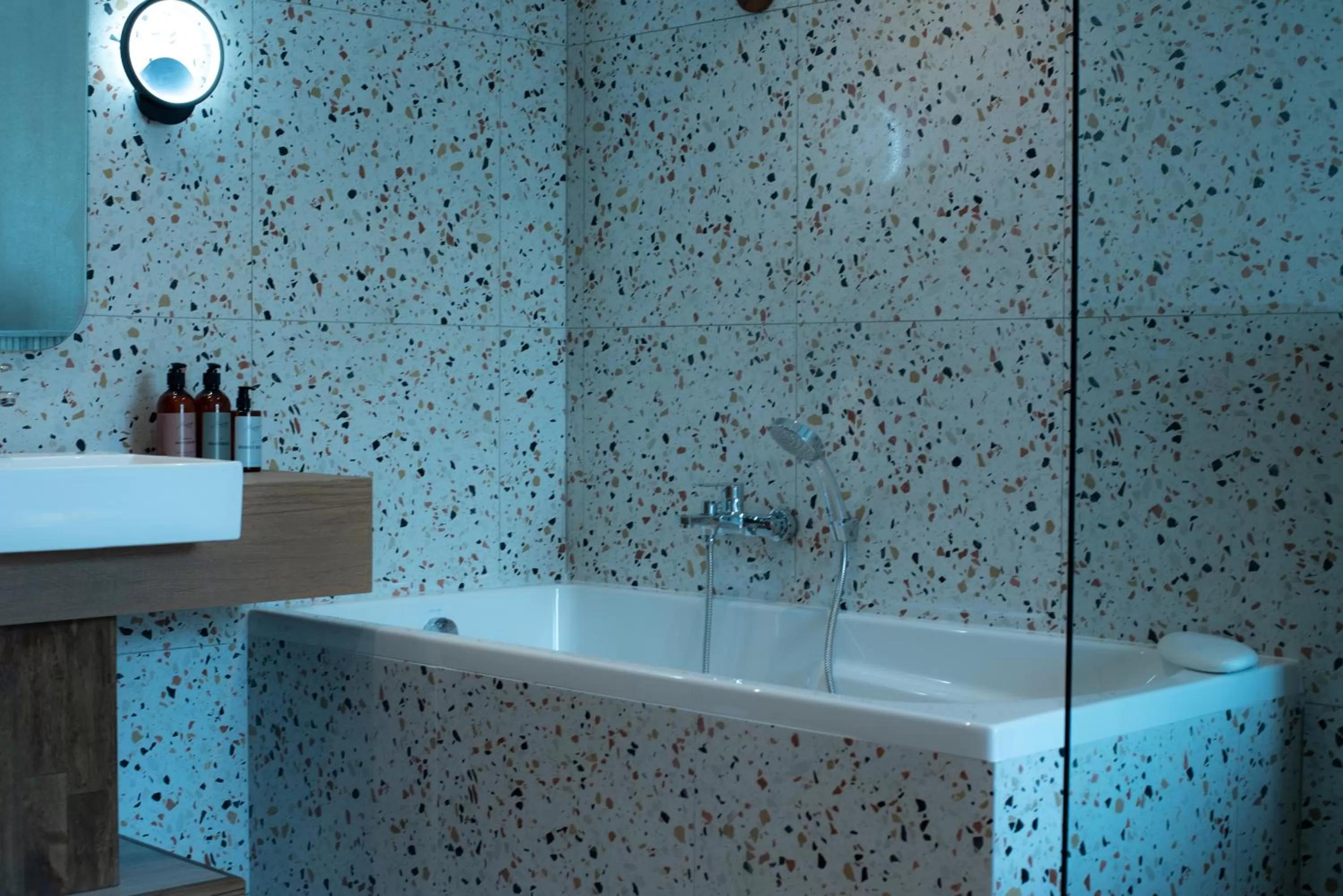 Bathroom in karaarom hotel