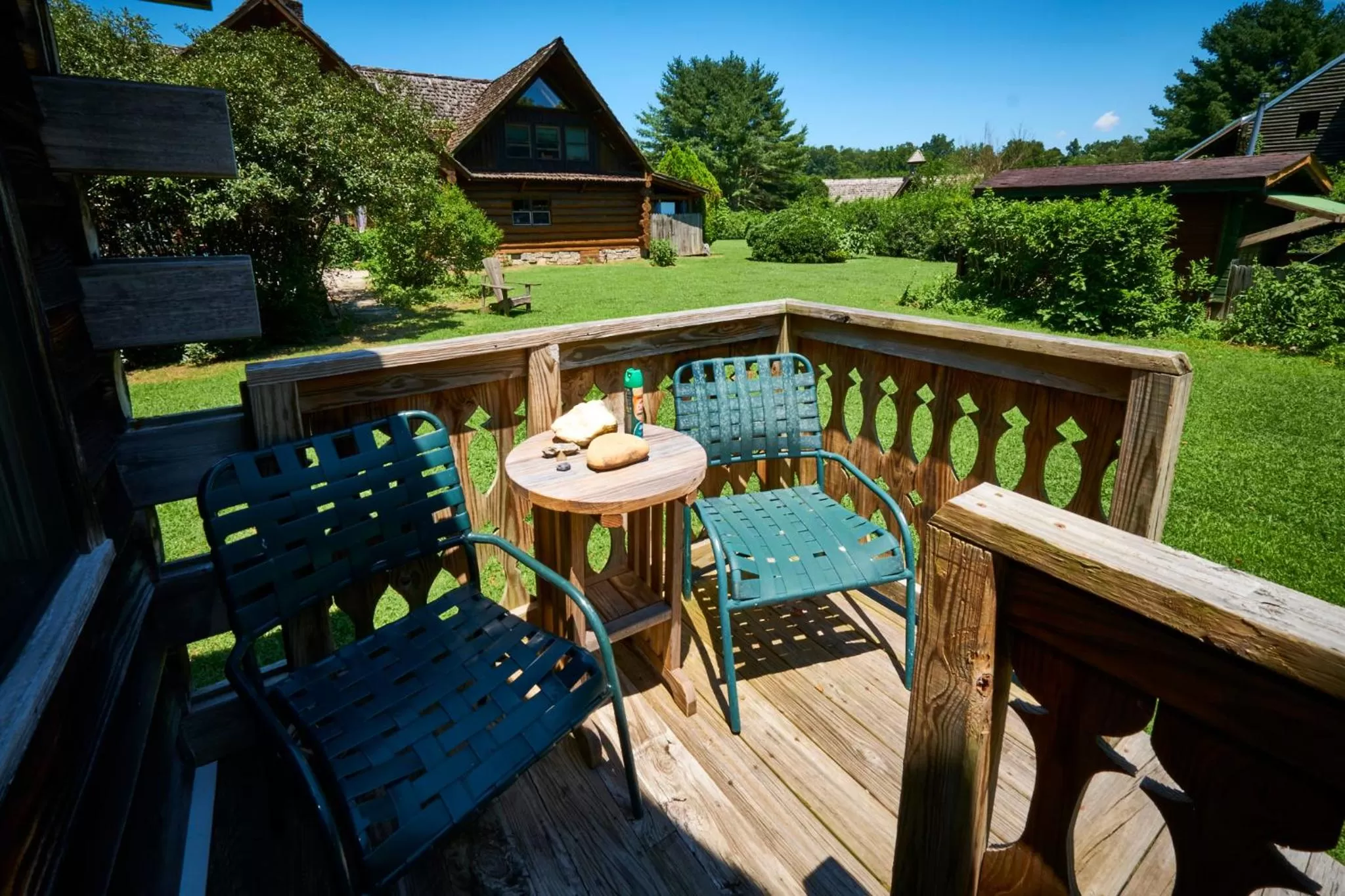 Creekwalk Inn Bed and Breakfast with Cabins