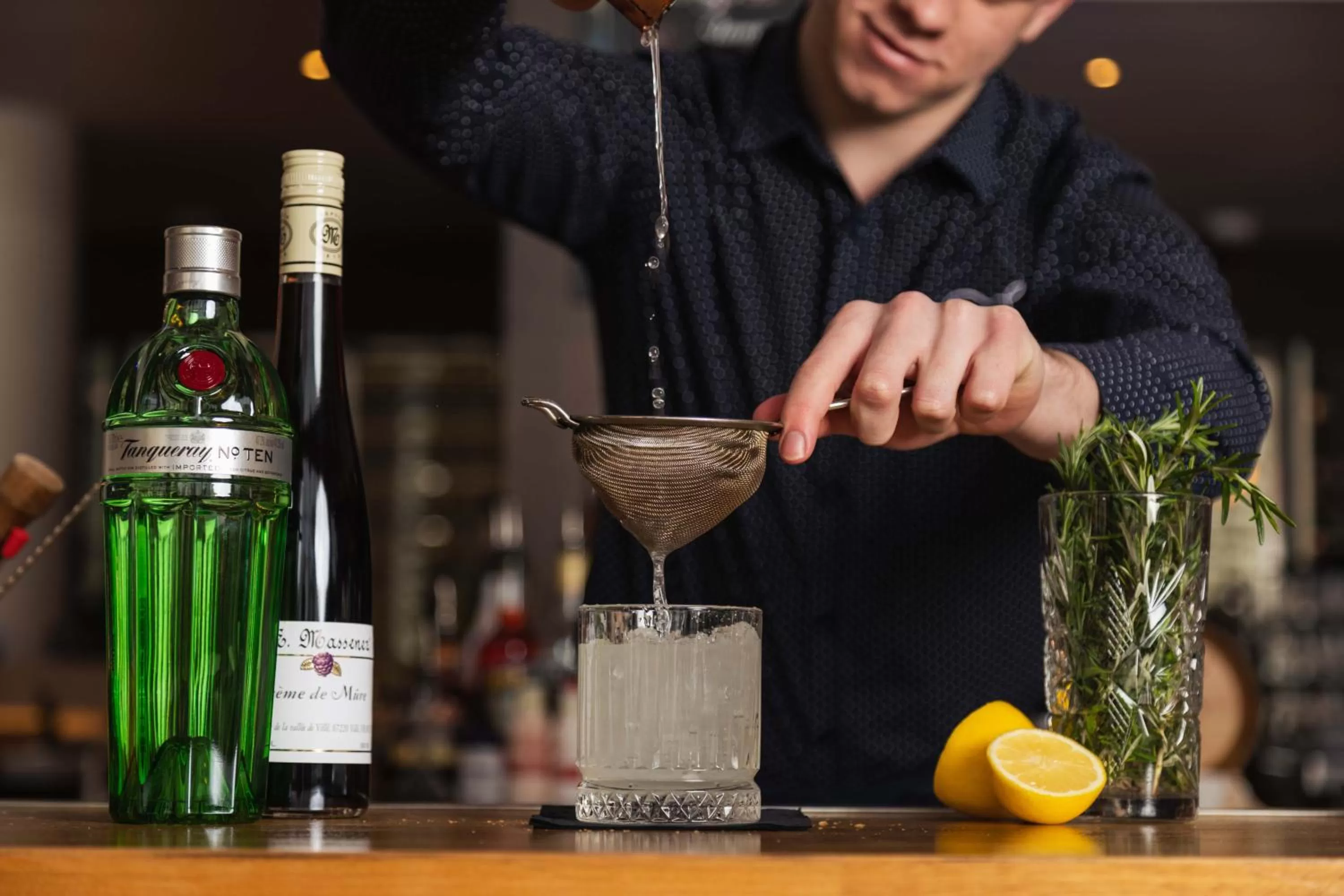 Food and drinks in Novotel Sydney Darling Harbour