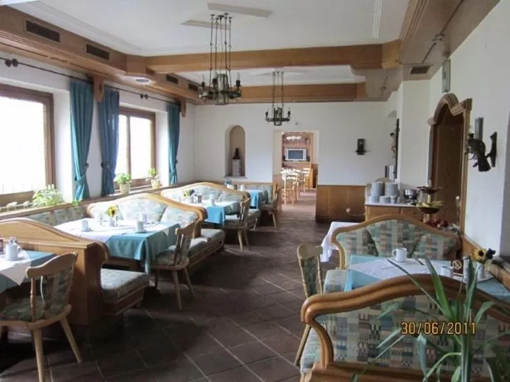 Restaurant/places to eat in Hotel Kleinmünchen