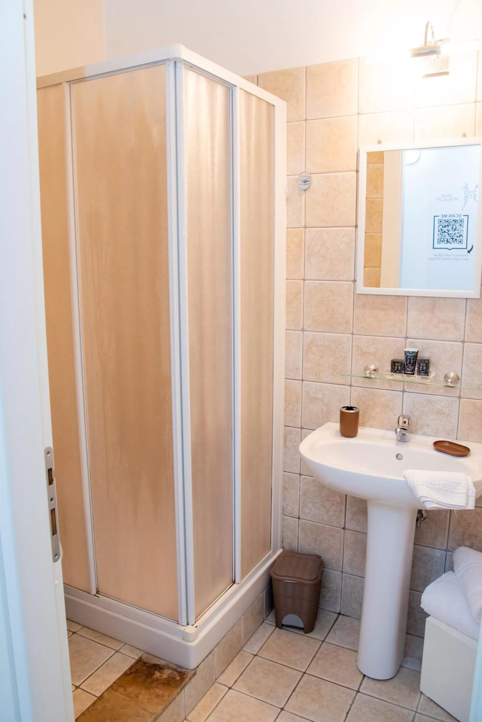 Double Room with Private External Bathroom in B&B Vicolo IV