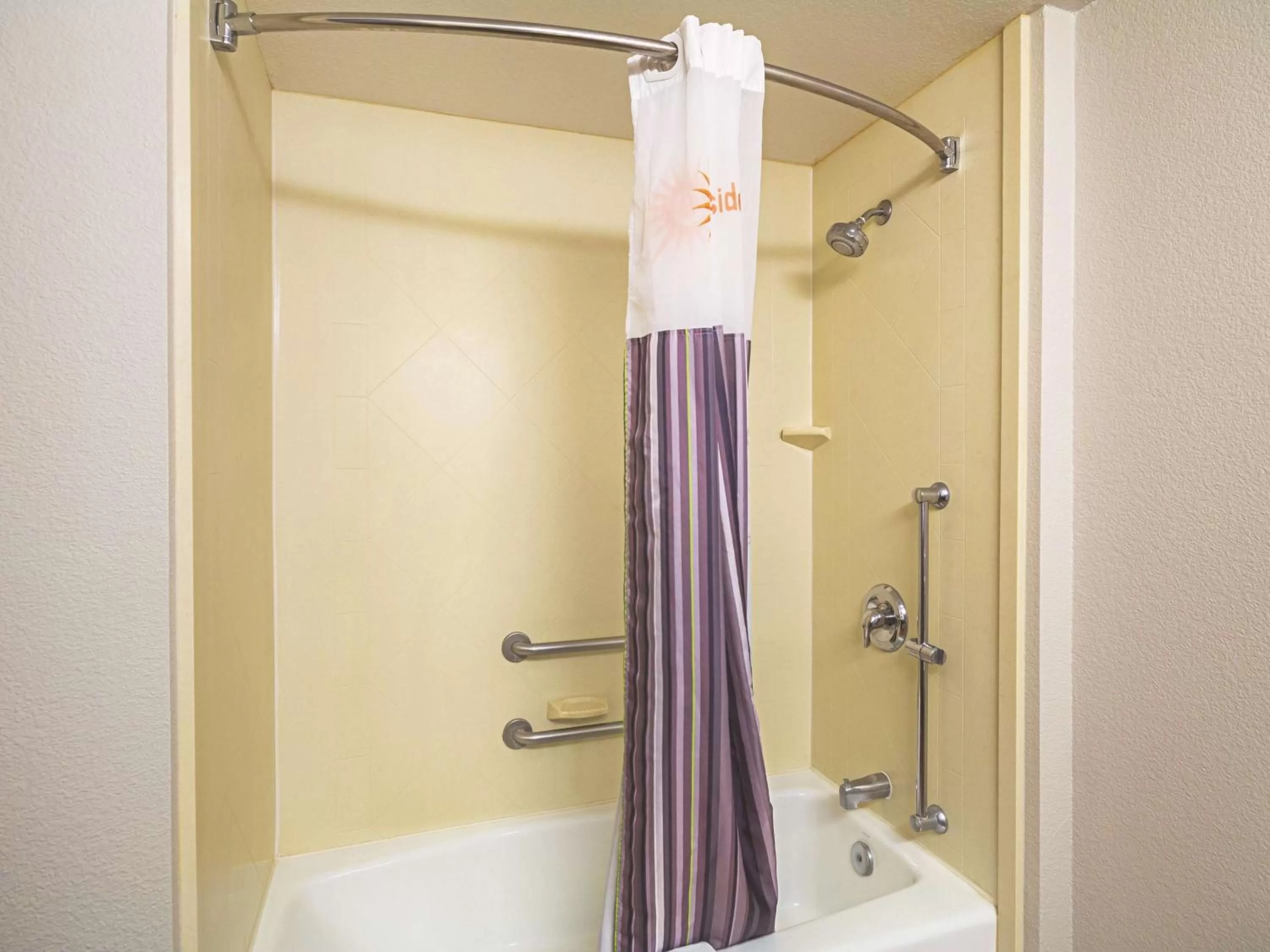 Photo of the whole room in La Quinta by Wyndham Fresno Northwest