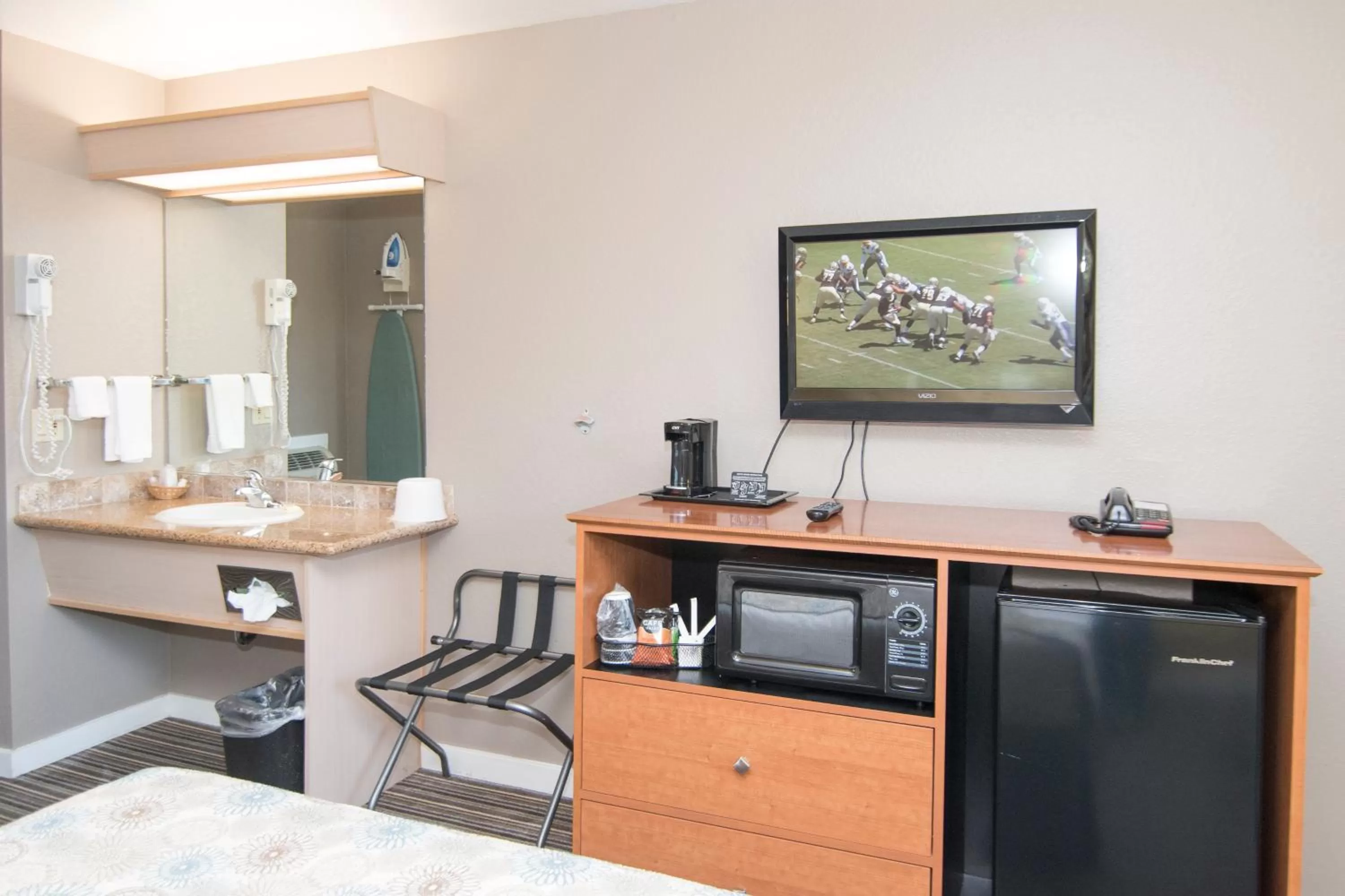 Nordic Inn and Suites