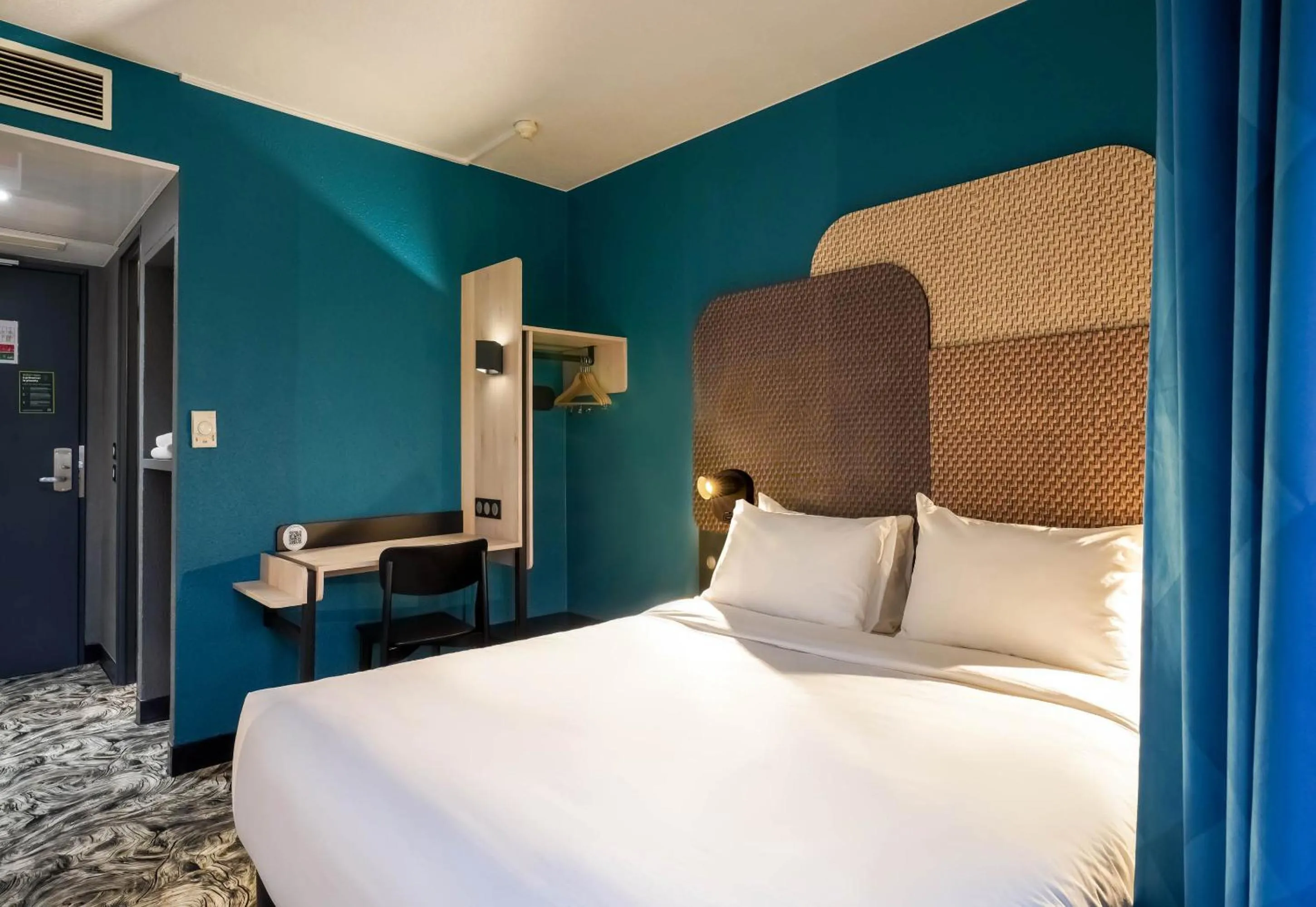 B&B HOTEL Paris Porte de Châtillon