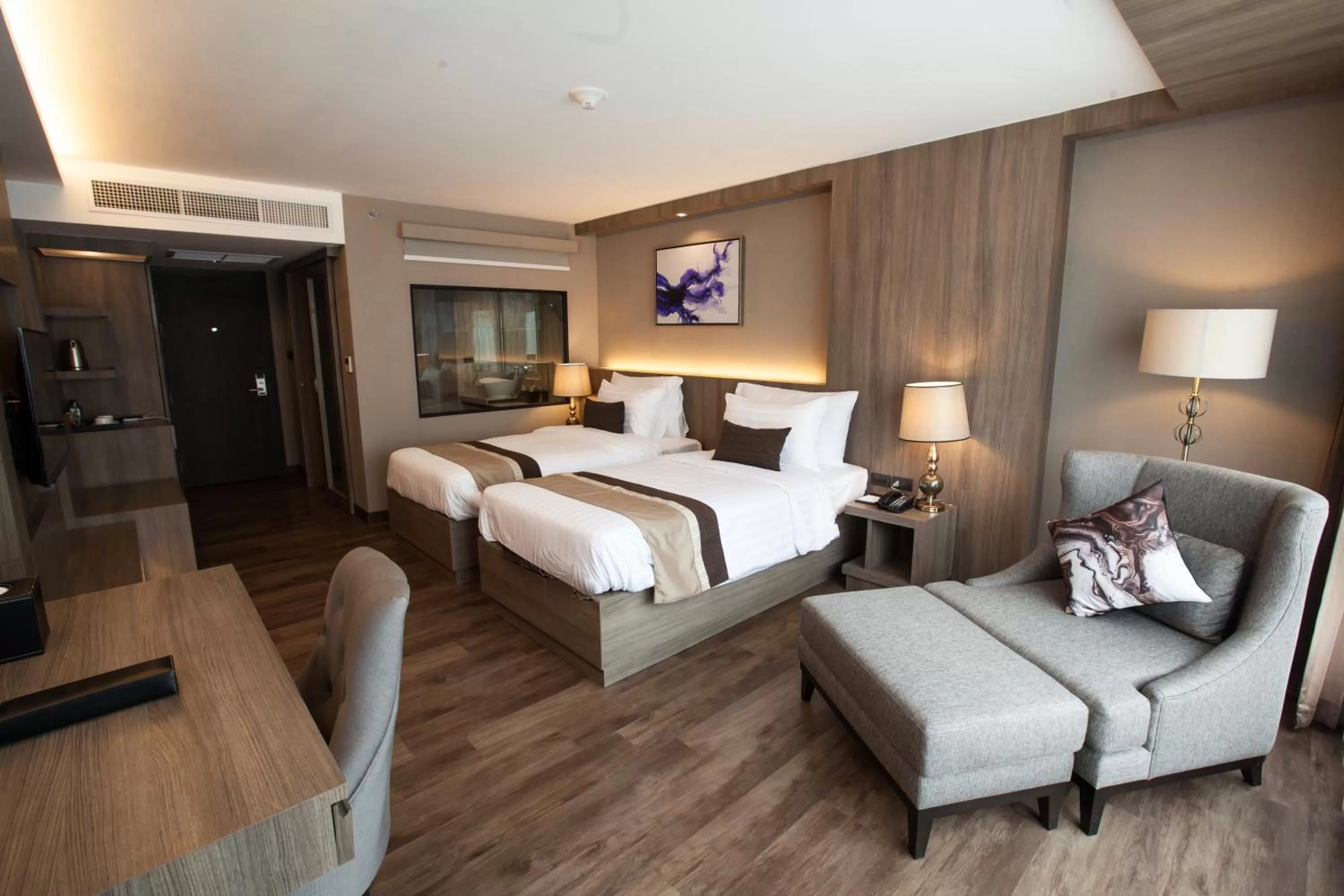 Bedroom, Bed in Arte Hotel - SHA Extra Plus