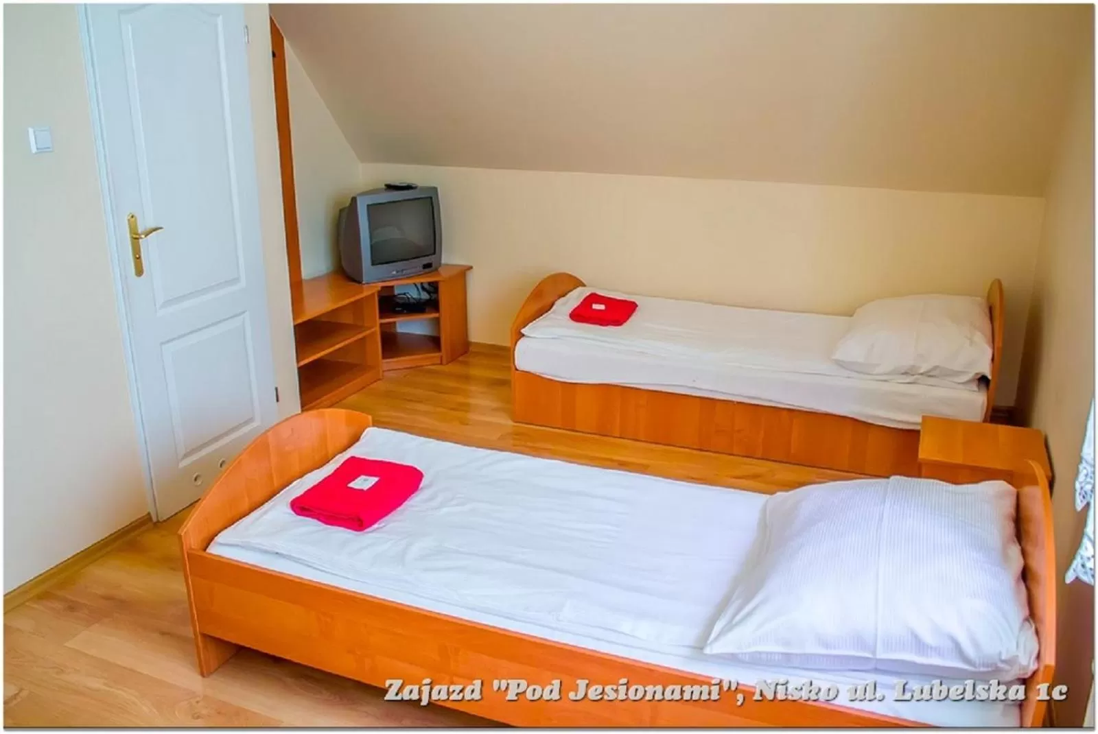 Bed in Zajazd Pod Jesionami
