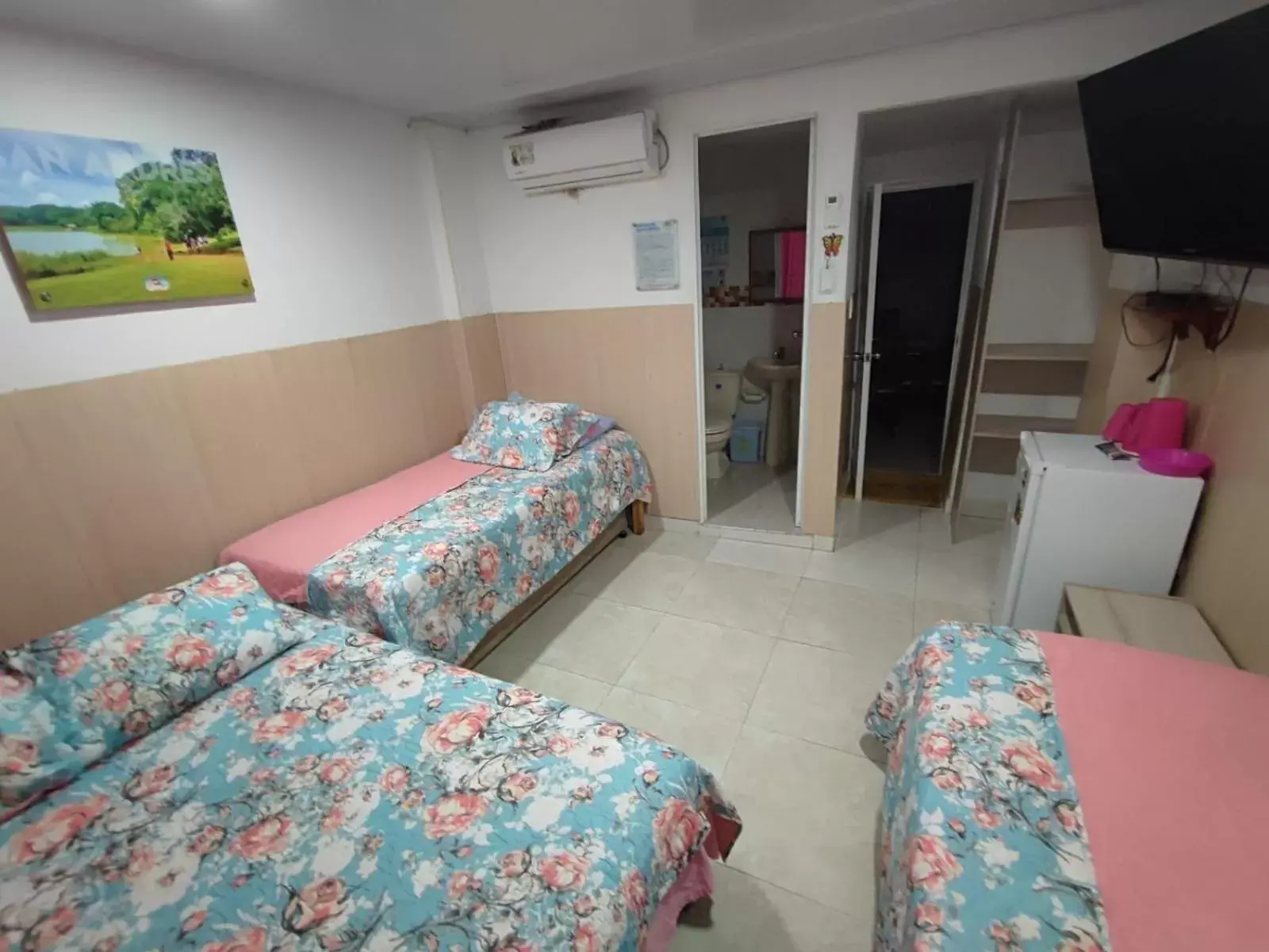 Standard Family Room - single occupancy in Jackson House Inn Standard Family Room - single occupancy in Jackson House Inn