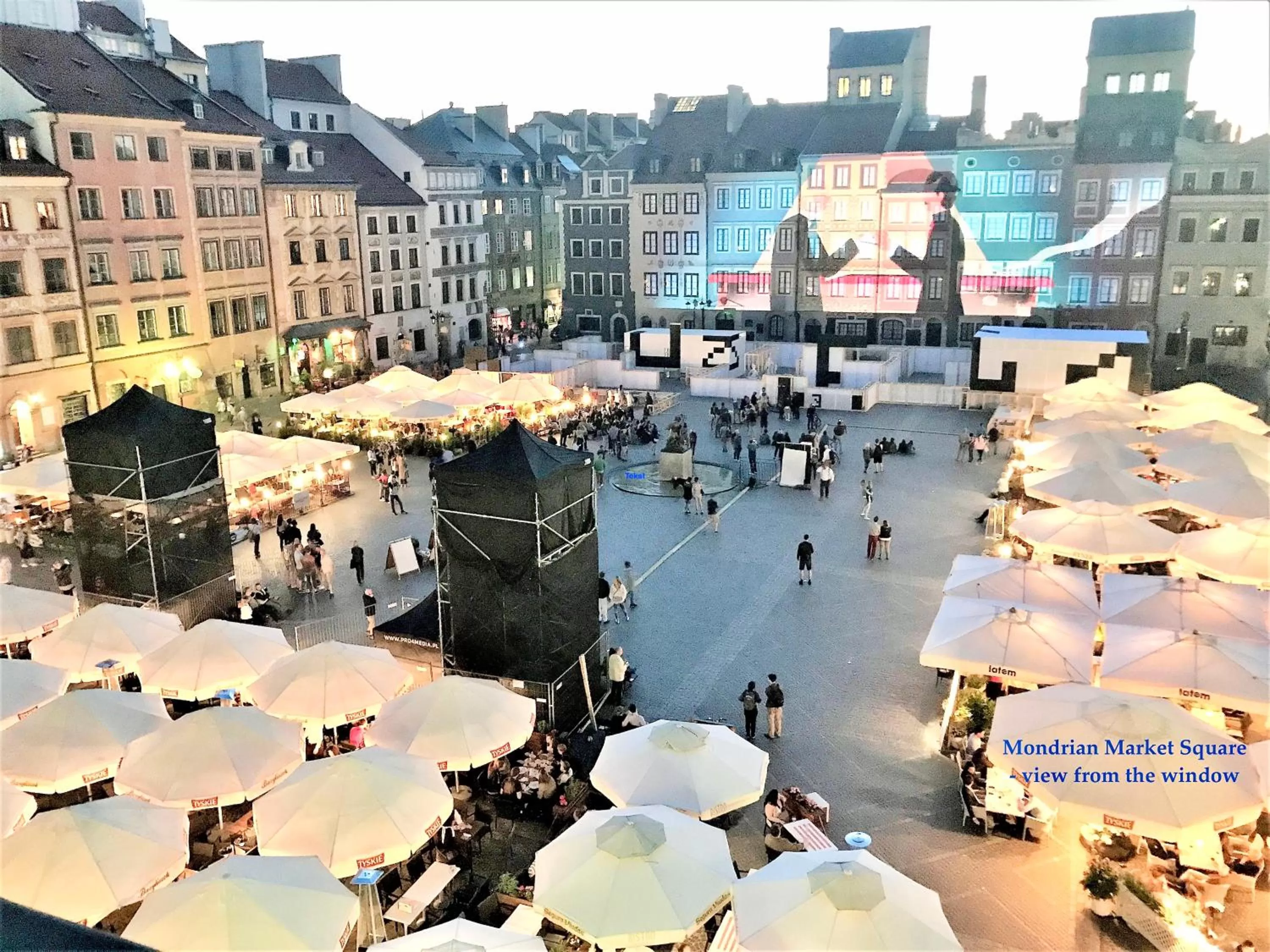 City view in Luxury Apartments MONDRIAN Market Square II