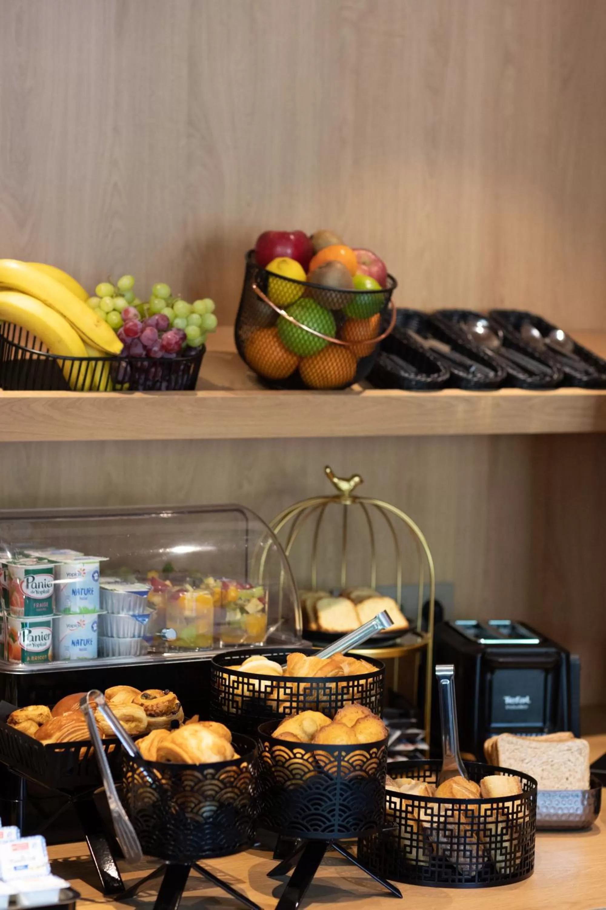 Food and drinks in Hôtel Prince Albert Gare de Lyon