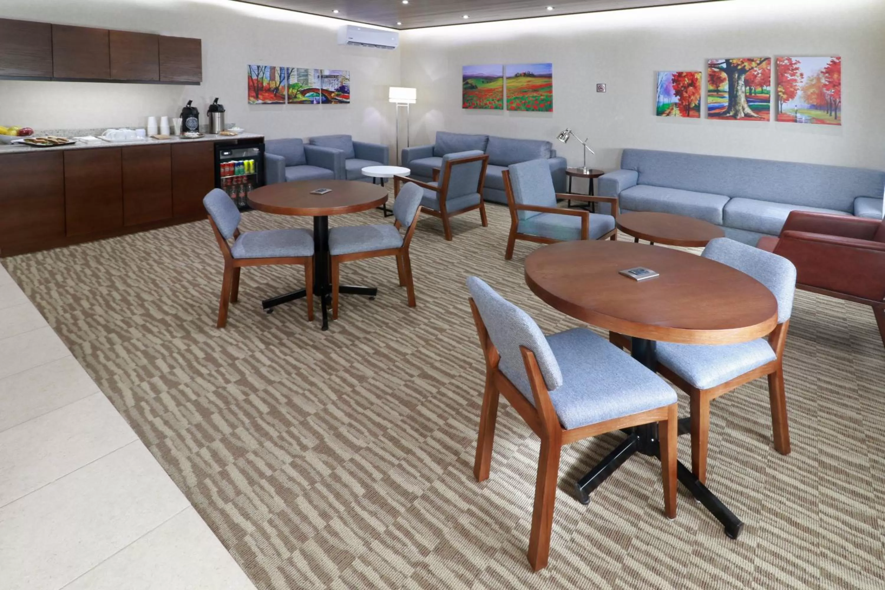 Property building in Staybridge Suites Queretaro by IHG