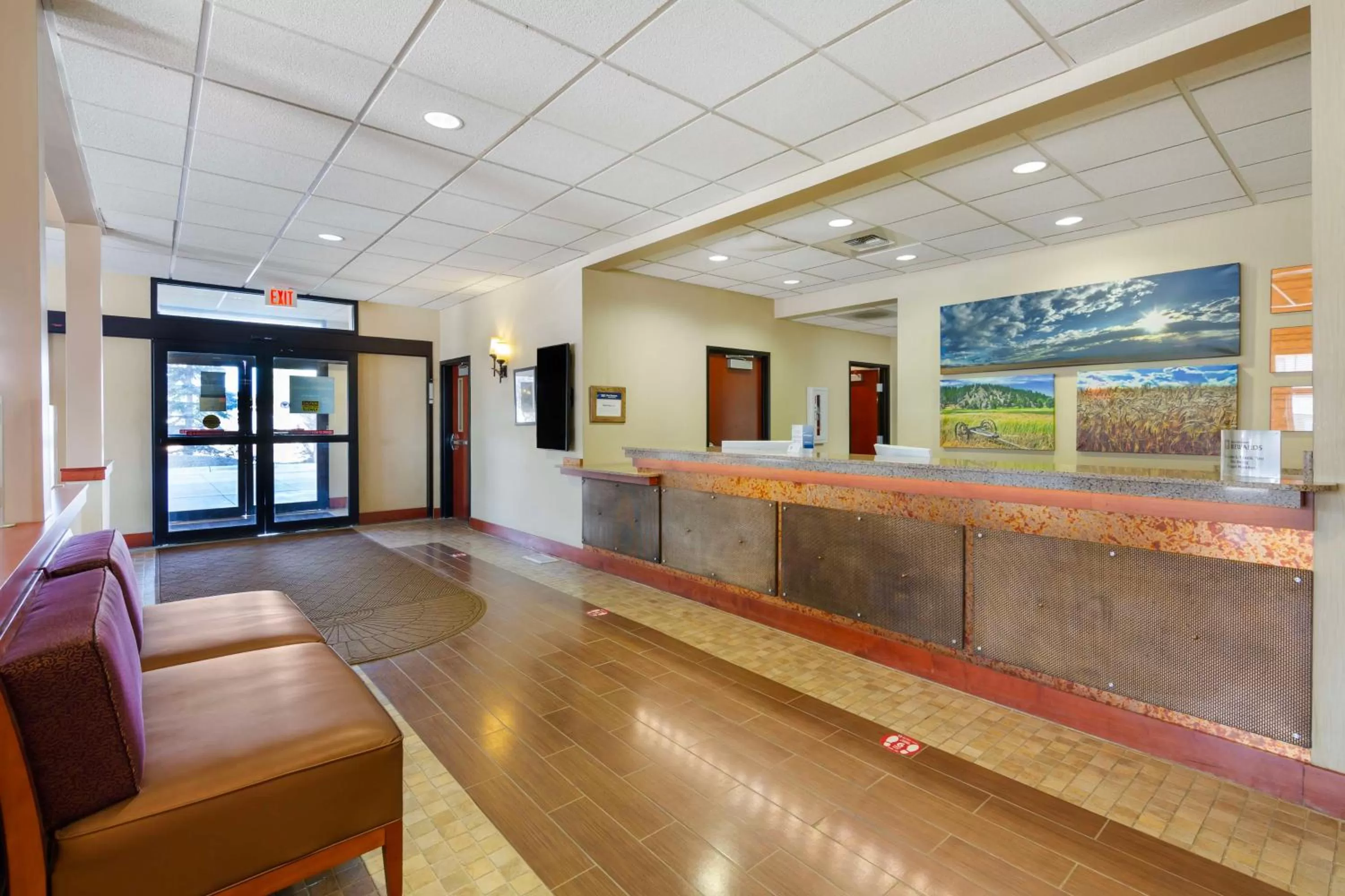 Lobby or reception in Best Western Golden Prairie Inn and Suites
