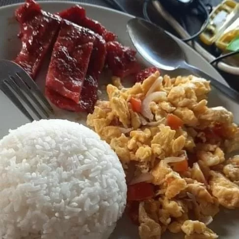 Breakfast in Pescador View - Beachfront ,Extensions & nearby the Ocean Hostels & Restaurant Moalboal