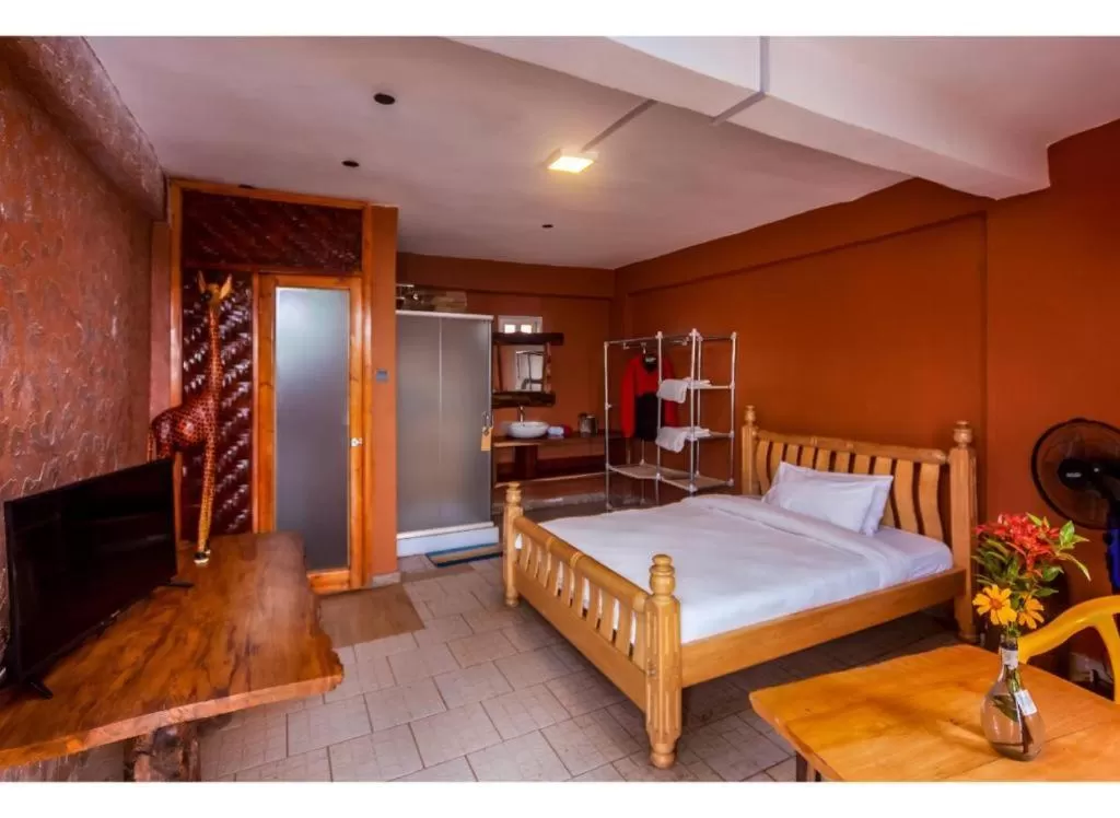 Photo of the whole room in African Tribe Suites