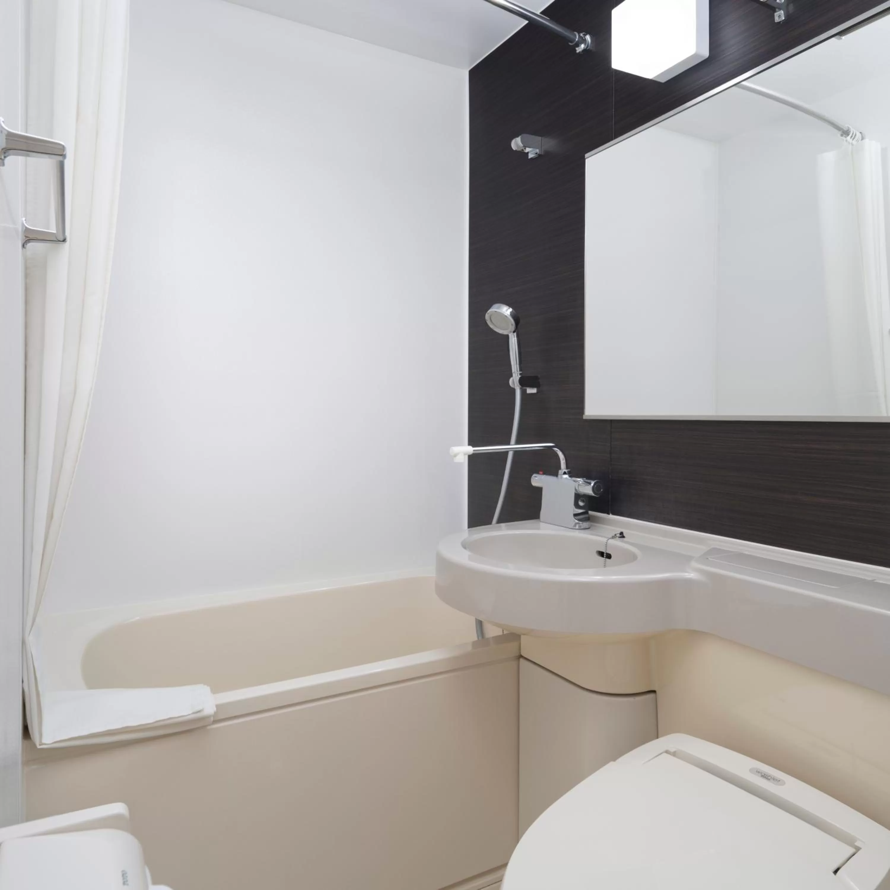 Photo of the whole room in ART HOTEL Nippori Lungwood