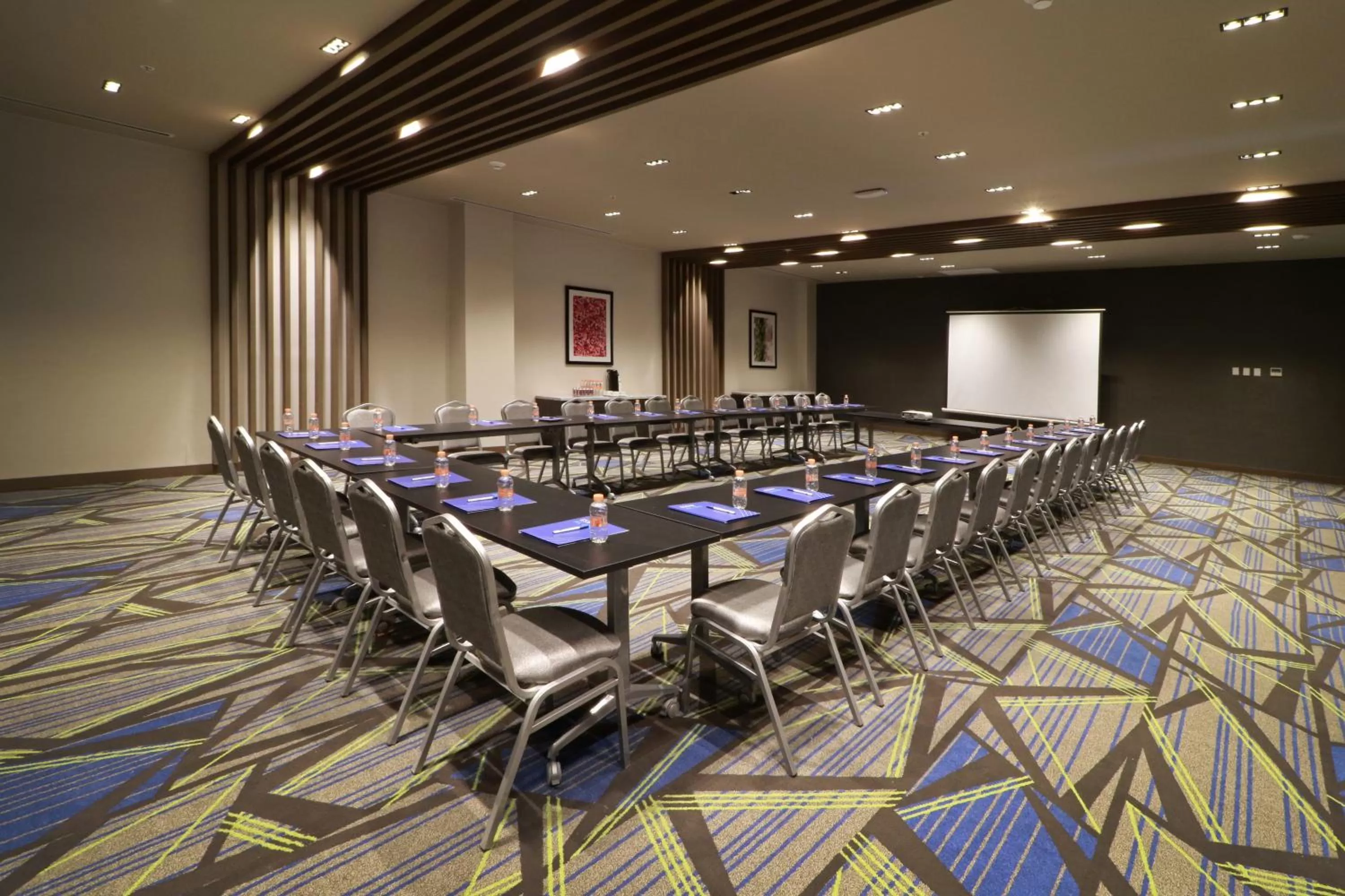 Business facilities in Holiday Inn Express - Monterrey - Fundidora by IHG