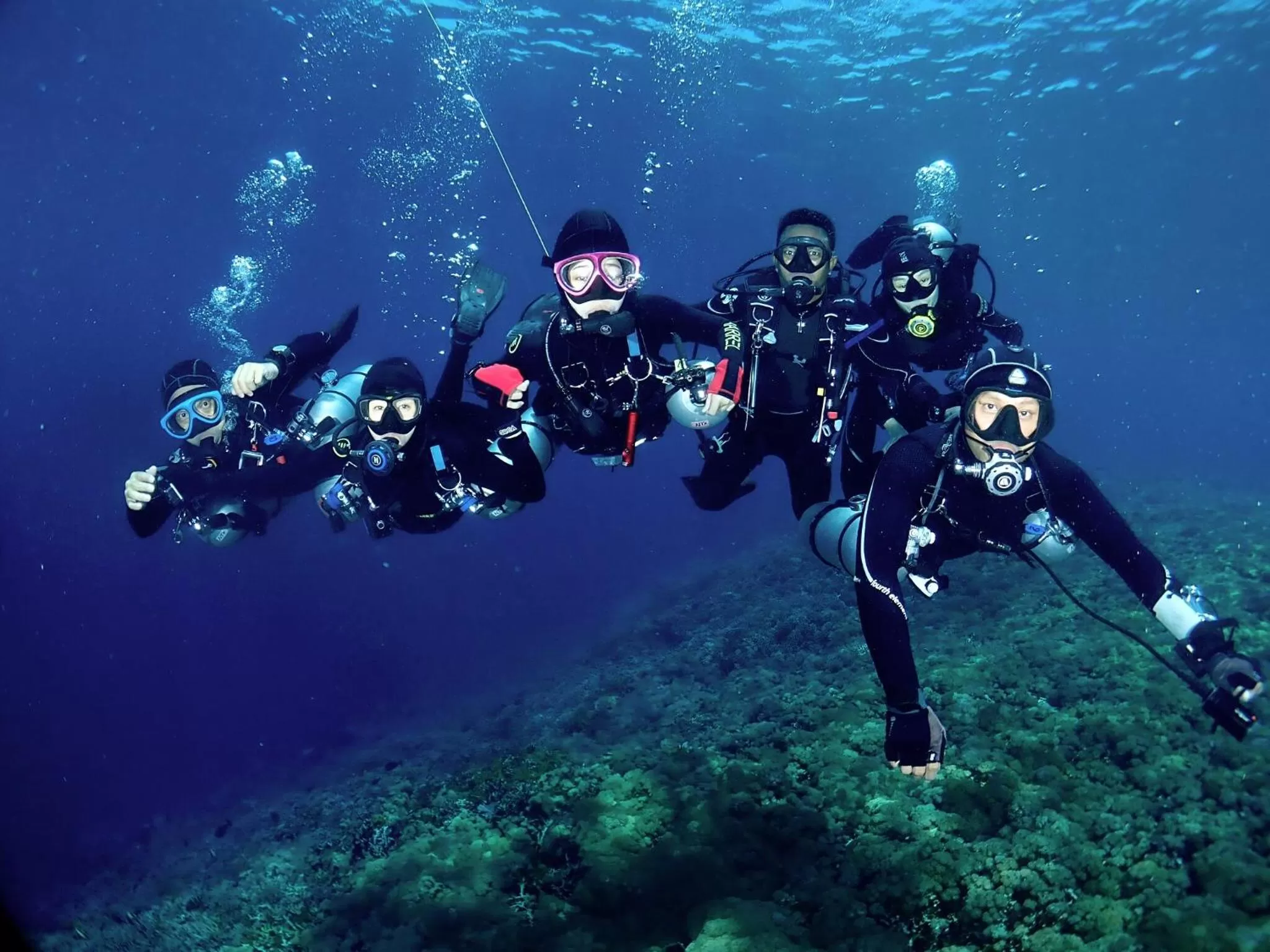 People in Sugarsea Inn & Dive shop