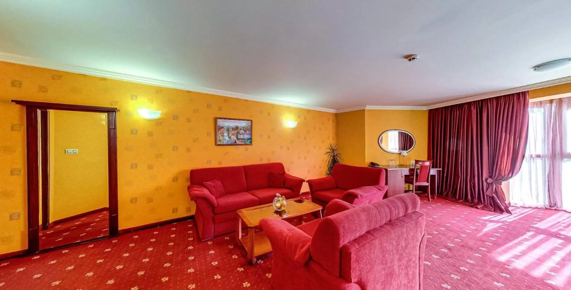 Seating Area in Troyan Plaza Hotel