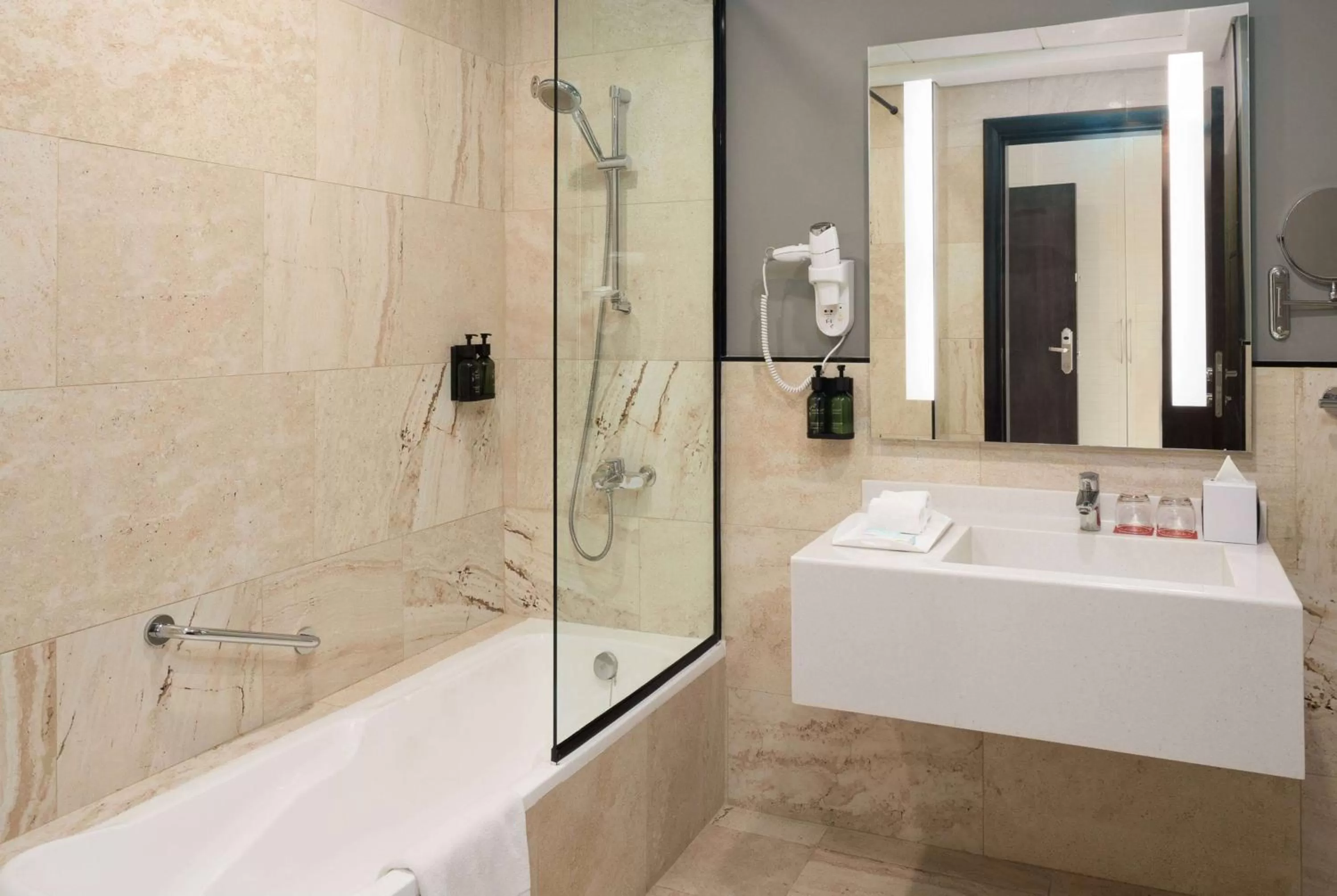 TV and multimedia in Ramada by Wyndham Dubai Barsha Heights