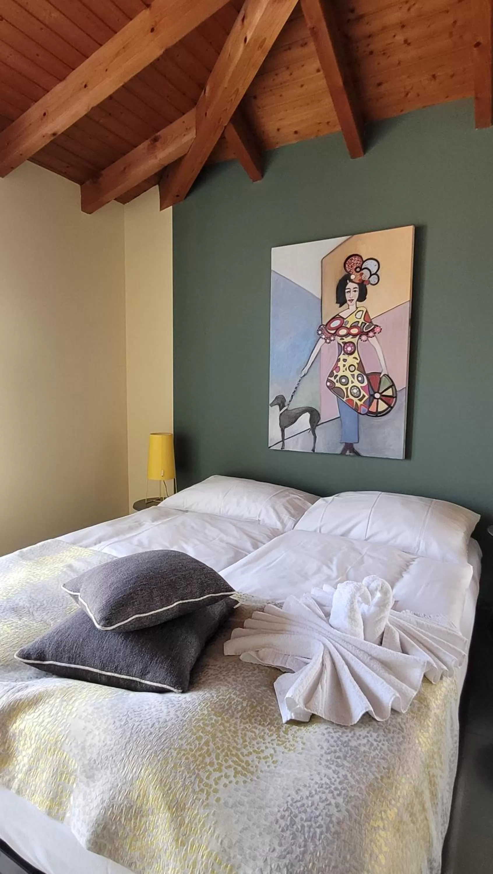 Bed in Hotel Rebstock