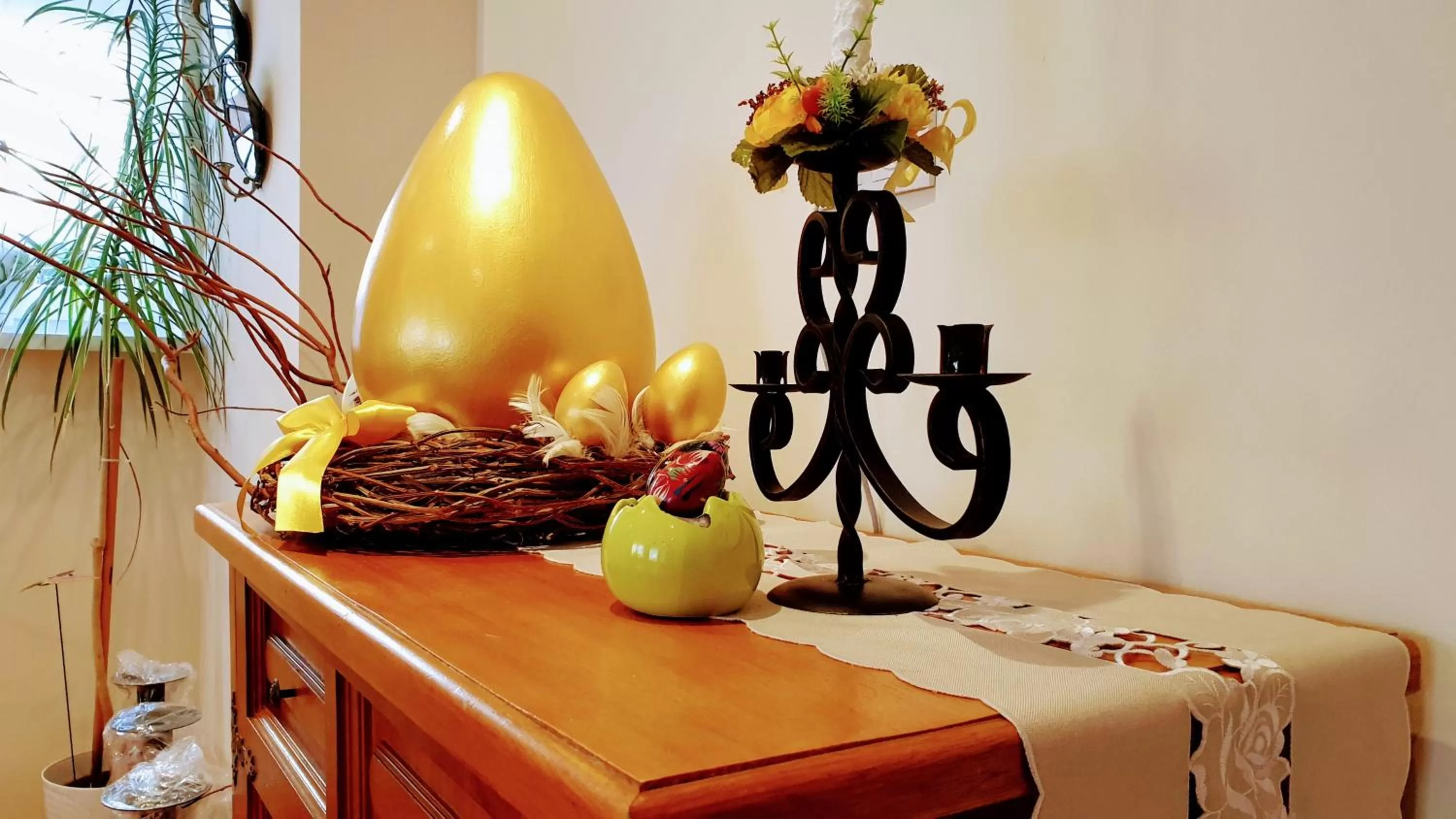 Communal lounge/ TV room in Willa Joka