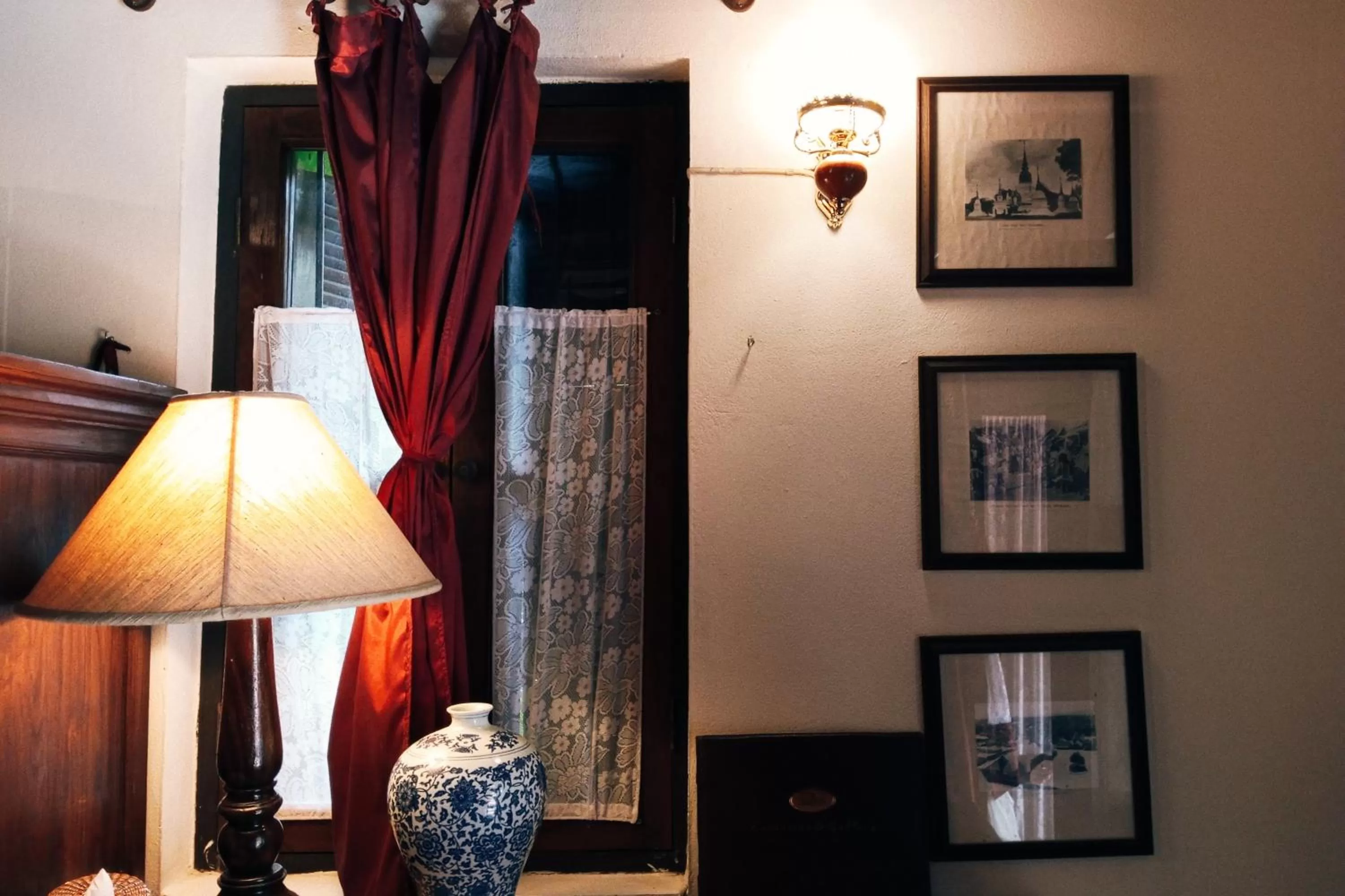 Tri Yaan Na Ros Colonial House