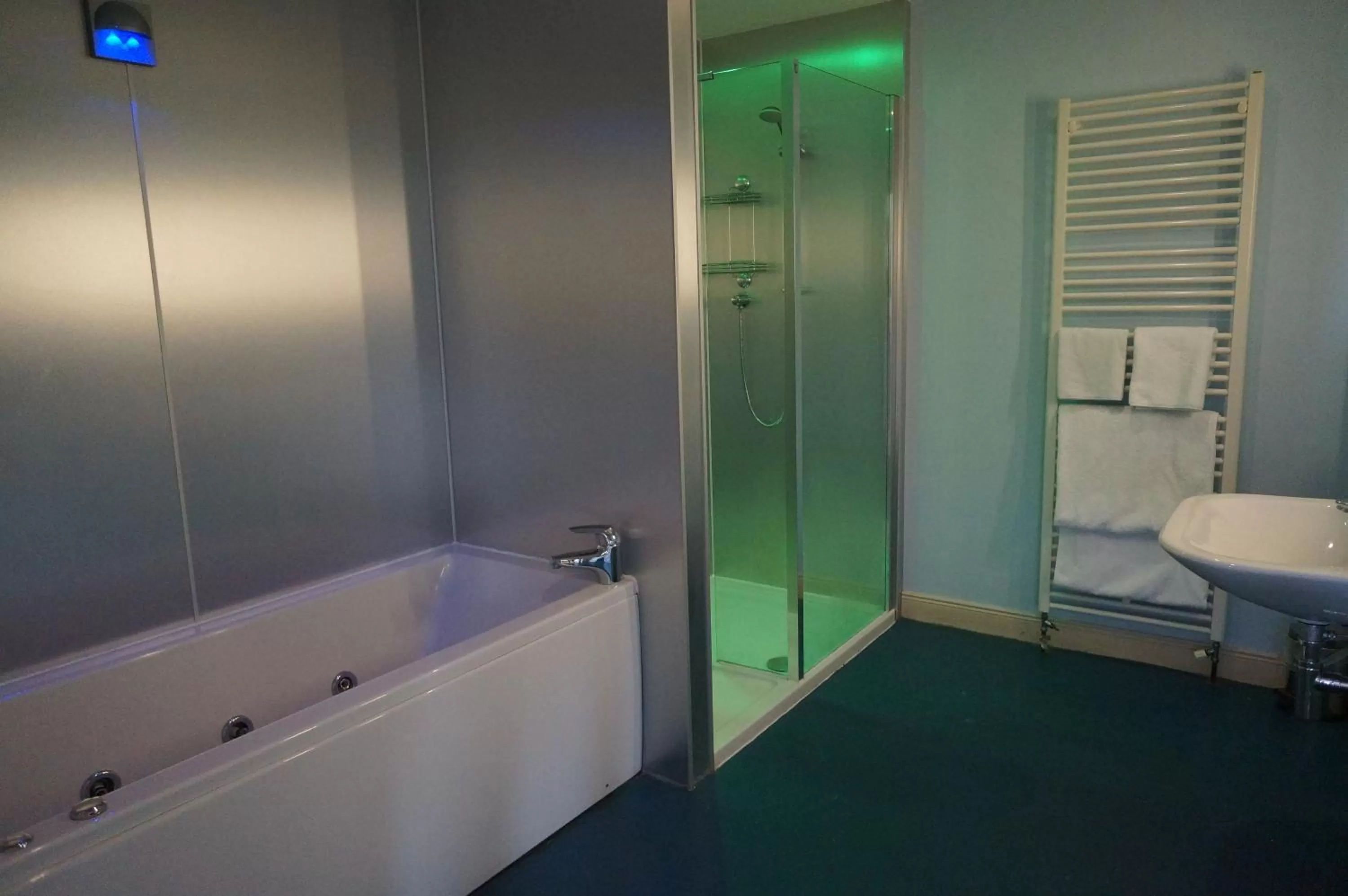 Bathroom in The Inn At Lathones