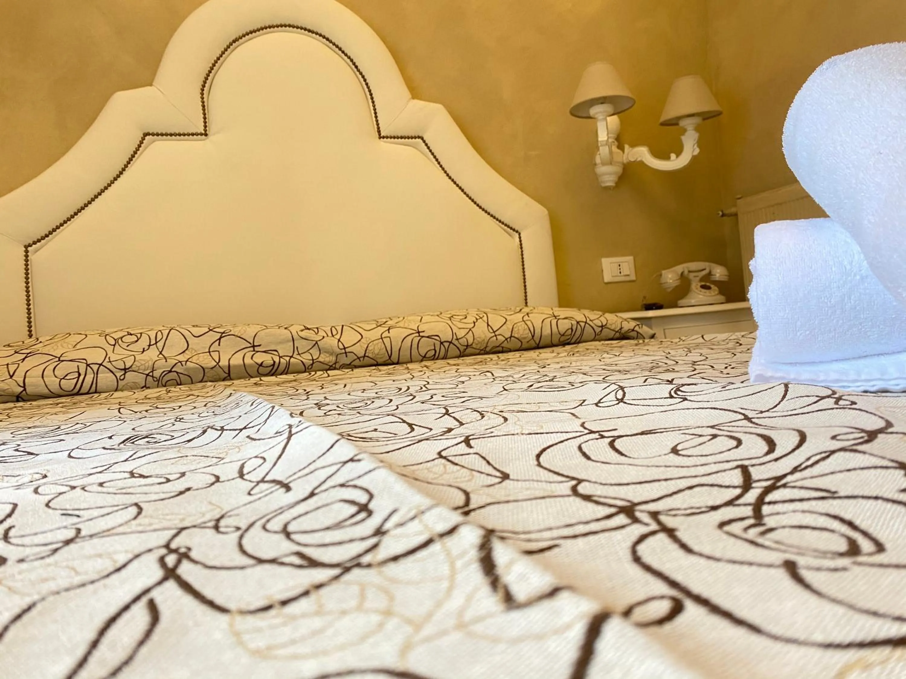 Bedroom in Boutique Hotel Calais Milano