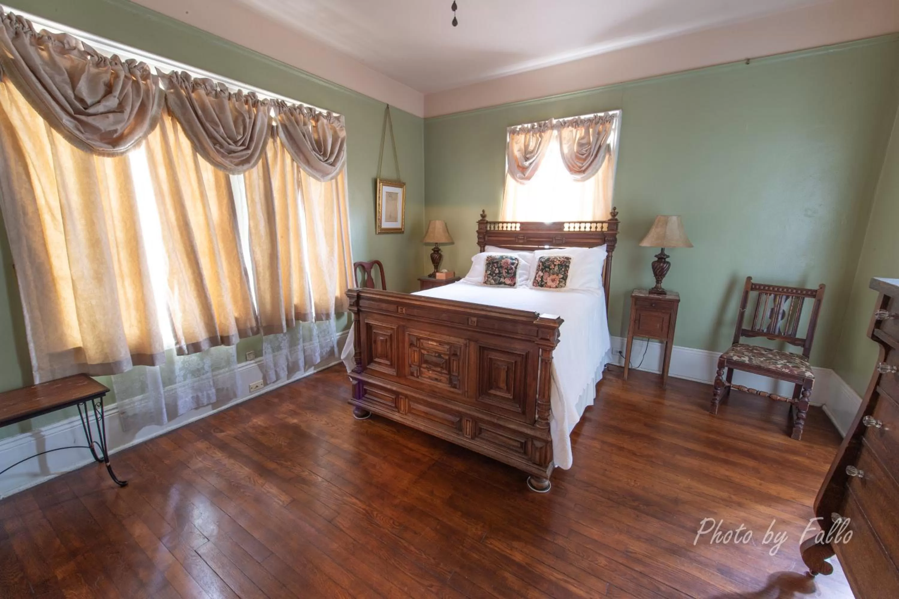 Bed in Edgar Degas House Historic Home and Museum