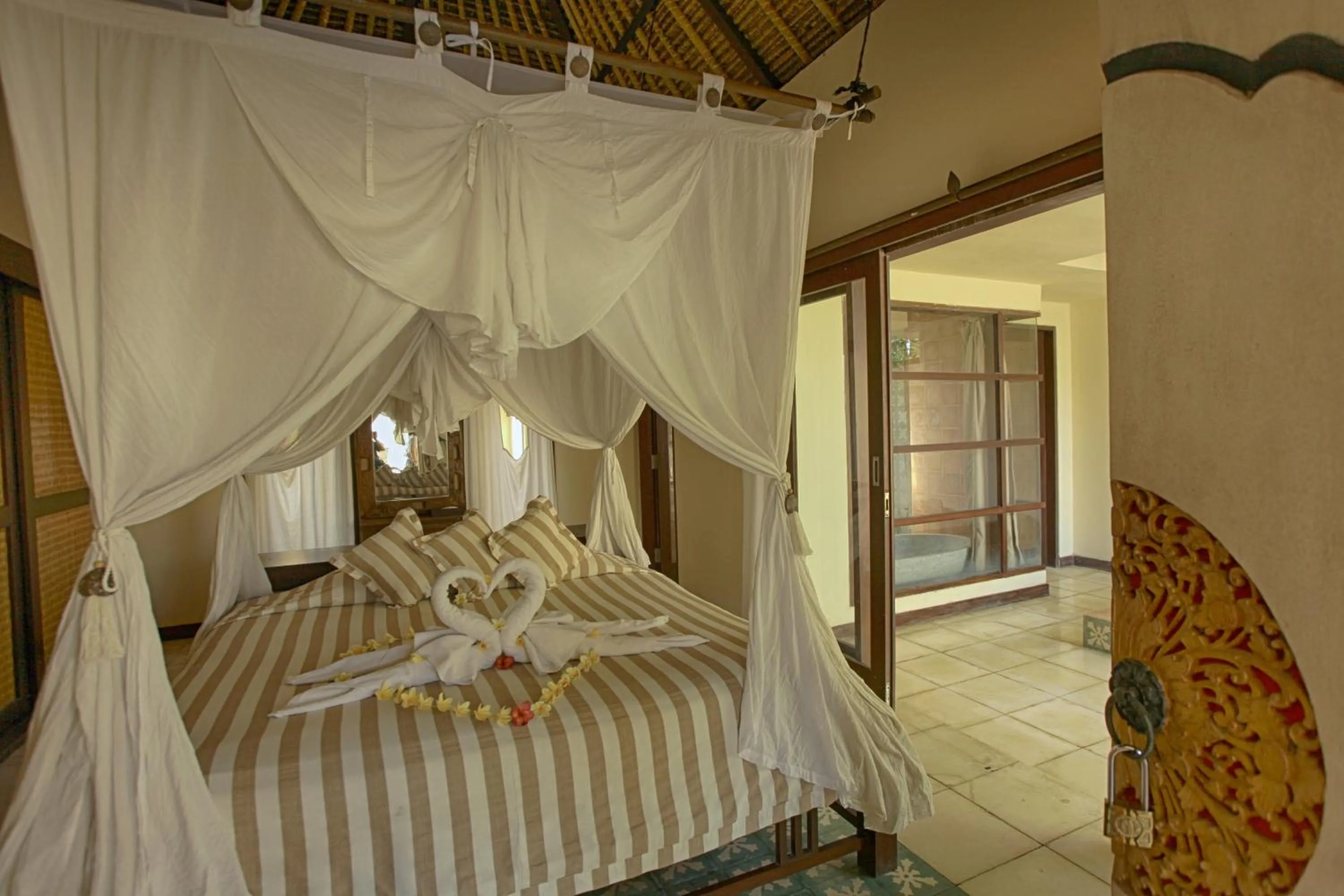 Bed in Visakha Sanur by Puri Signatures