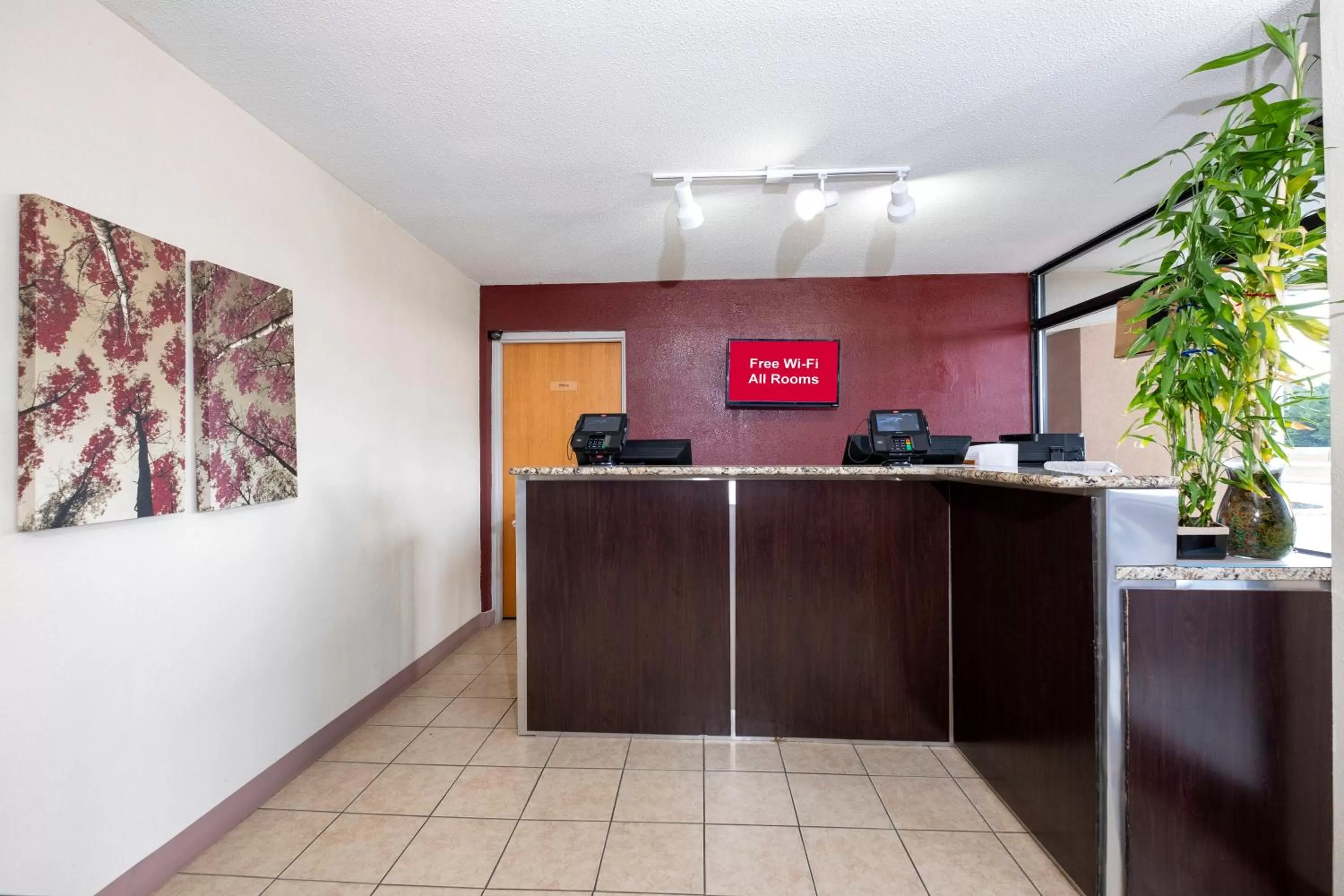Lobby or reception in Red Roof Inn Kenly - I-95