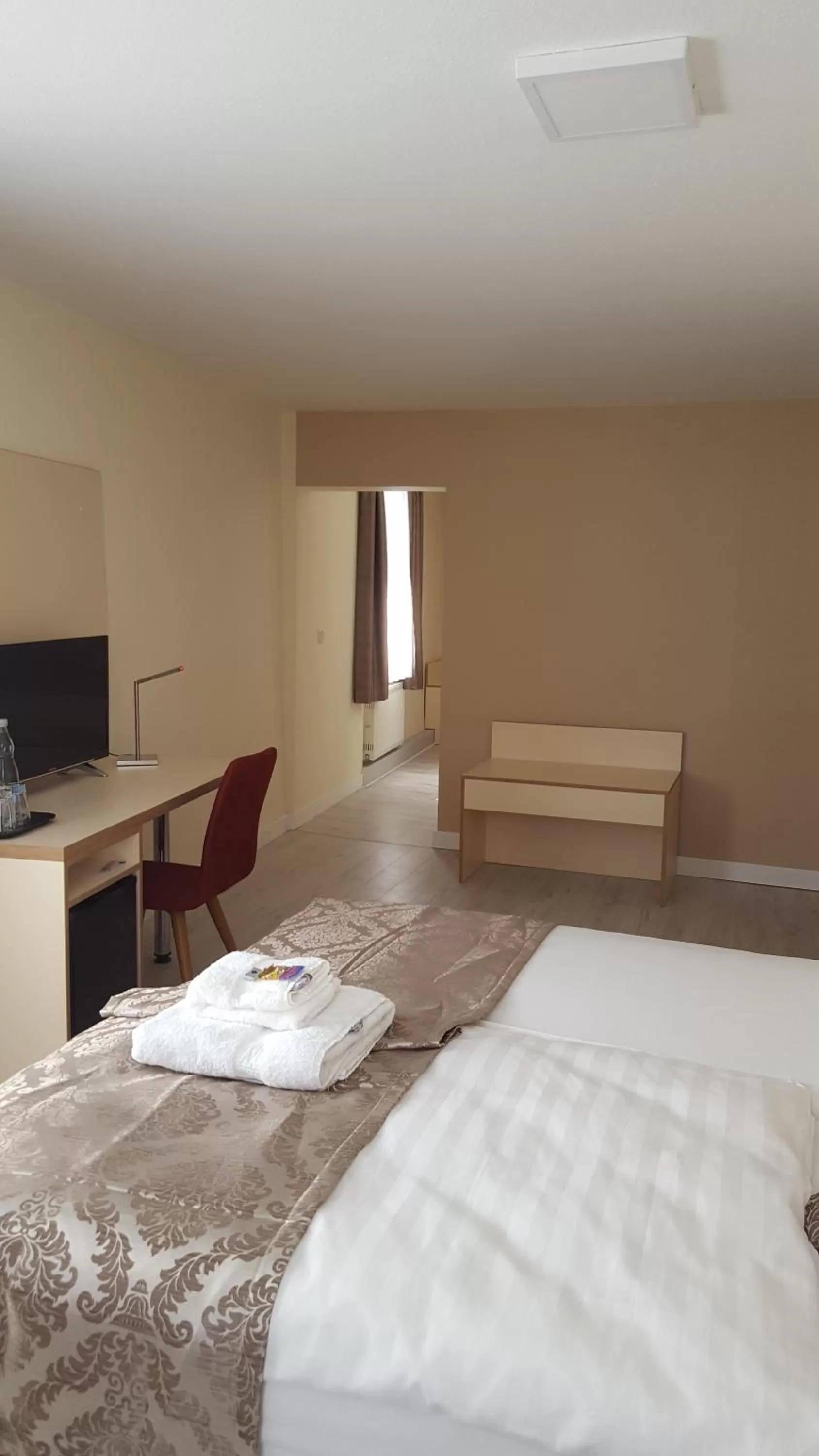 Bedroom, Bed in Novel Hotel