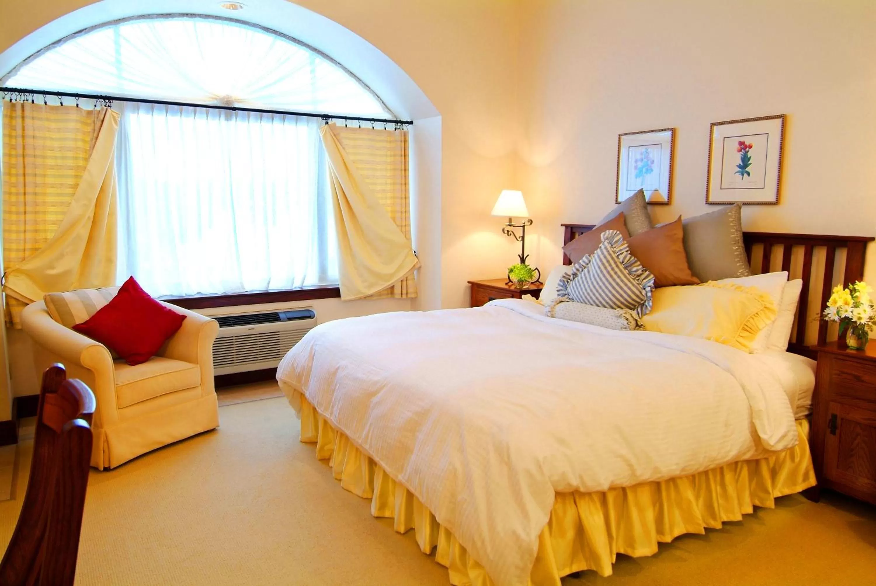 Bedroom, Bed in Benmiller Inn & Spa