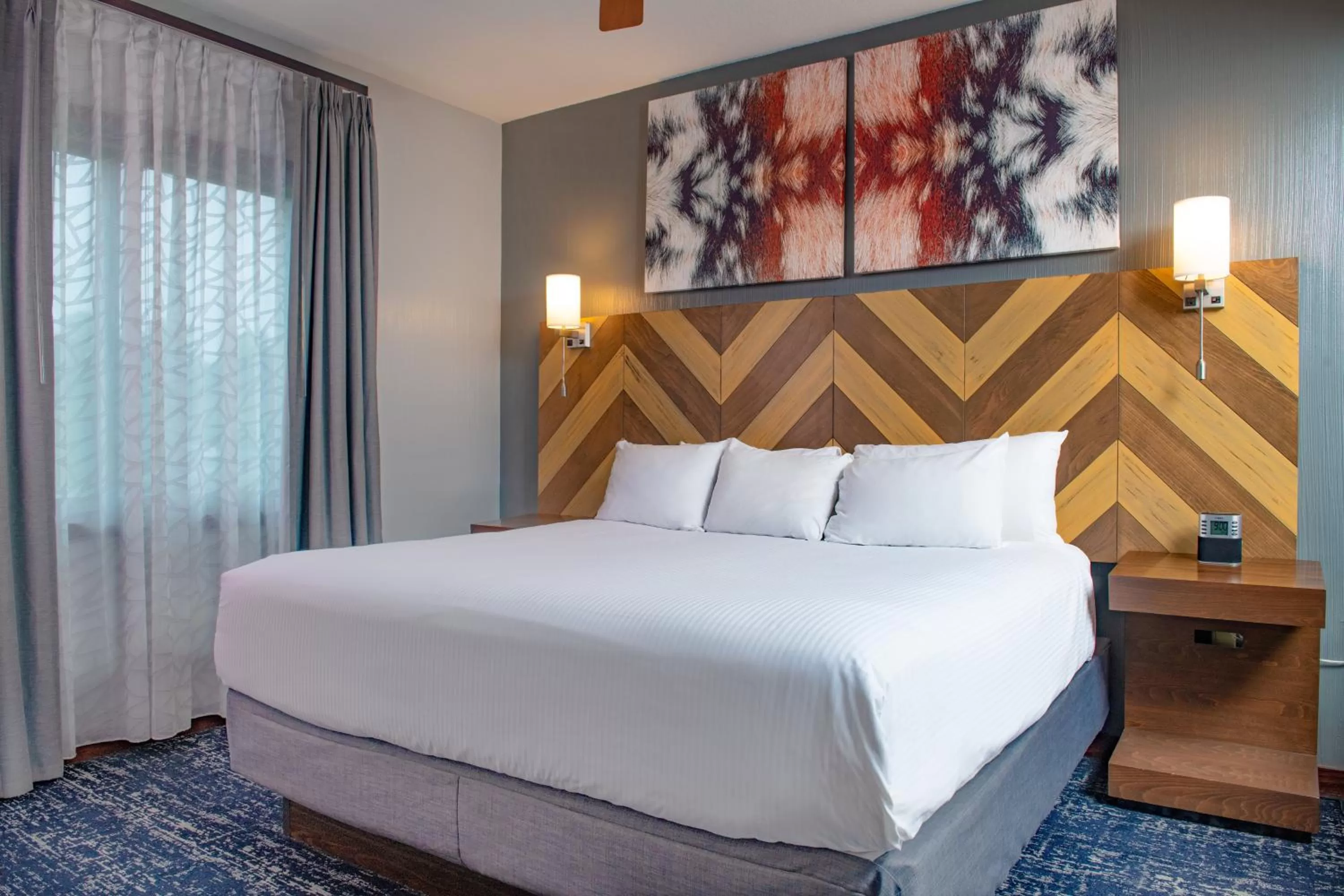 One-Bedroom Suite in Club Wyndham Glacier Canyon