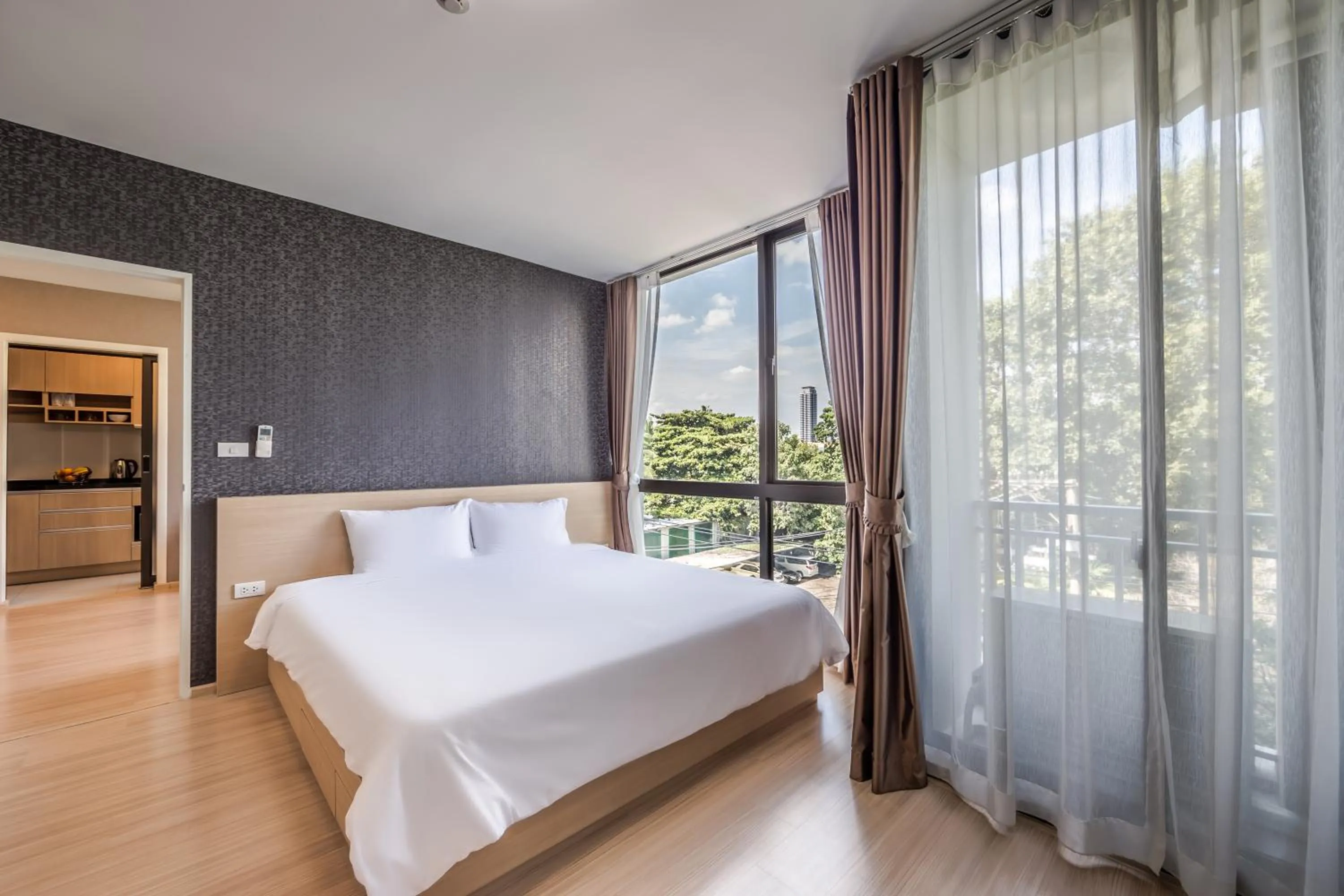 Bedroom, Bed in Like Sukhumvit 22