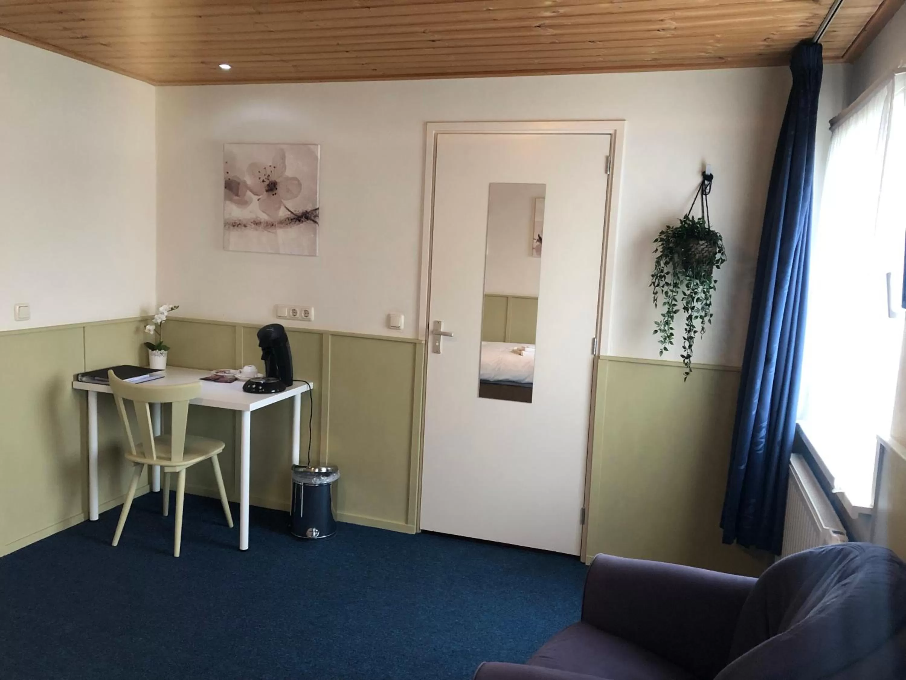 Dining Area in Hotel Verhoeven