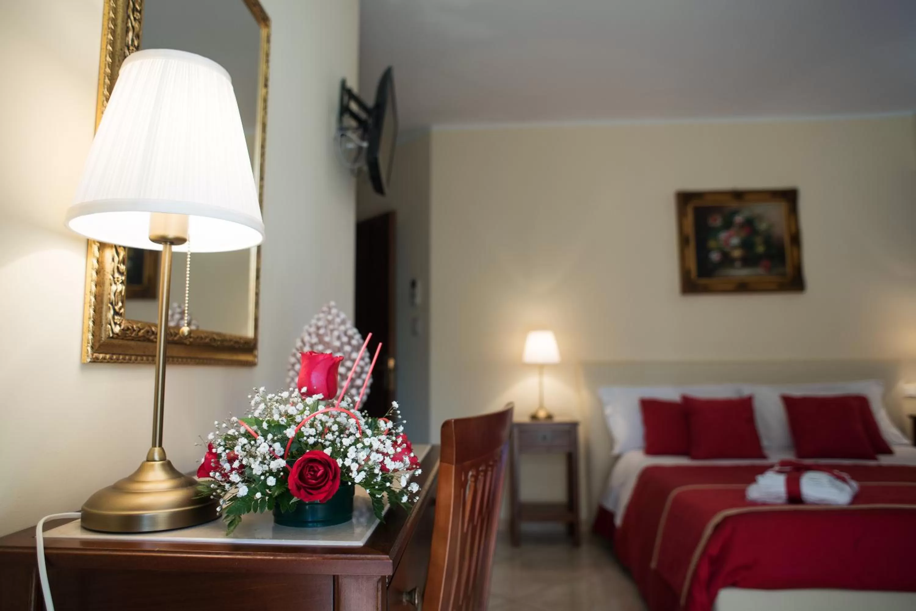 Decorative detail, Bed in B&B MareAgrò