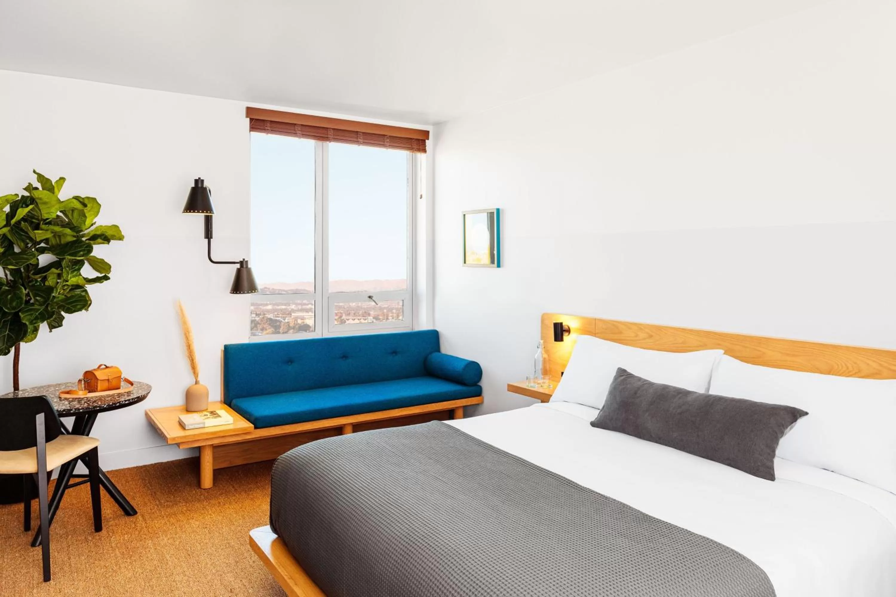 Bedroom, Bed in Hotel June West LA, a Member of Design Hotels