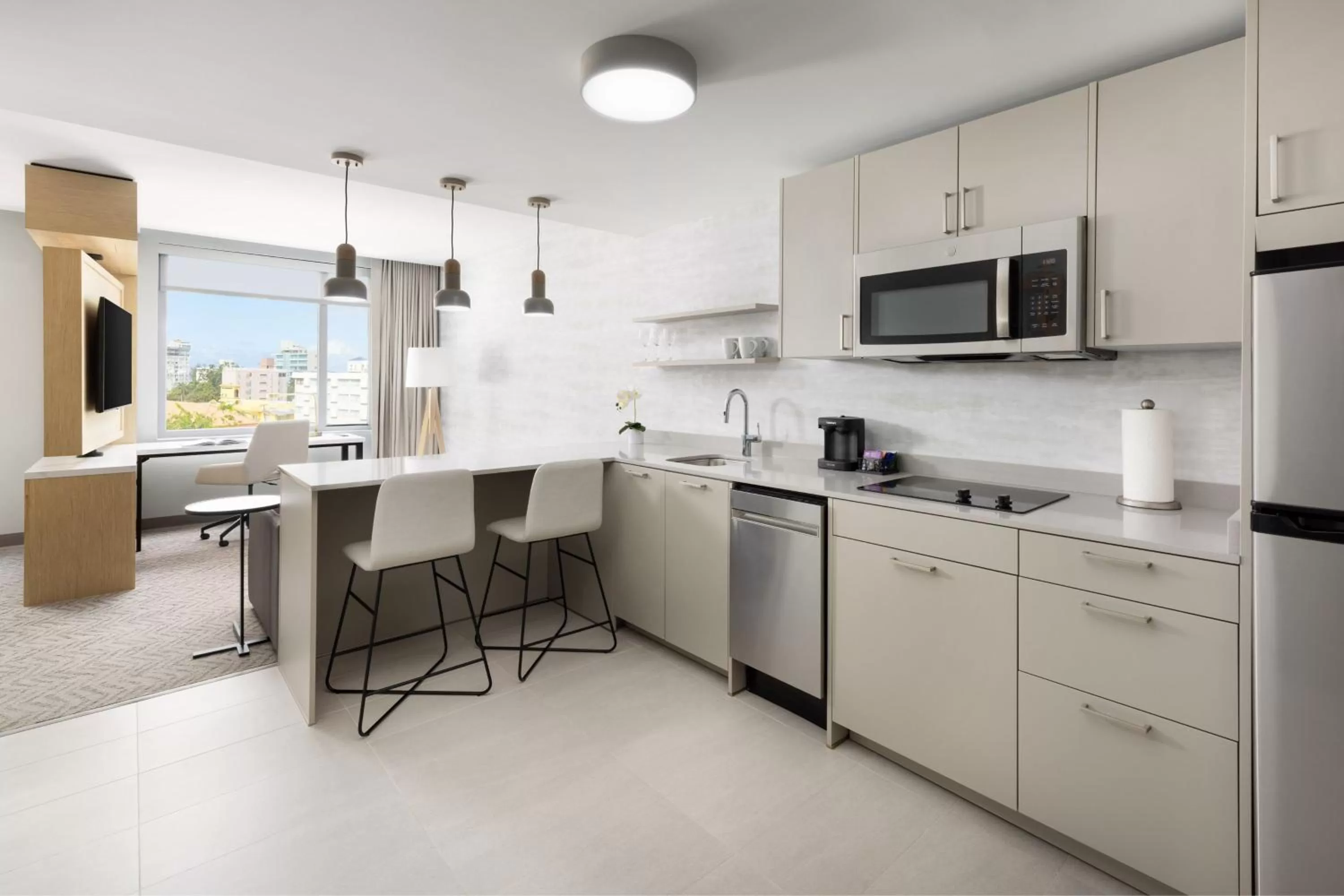 Kitchen or kitchenette in Residence Inn by Marriott San Juan Isla Verde