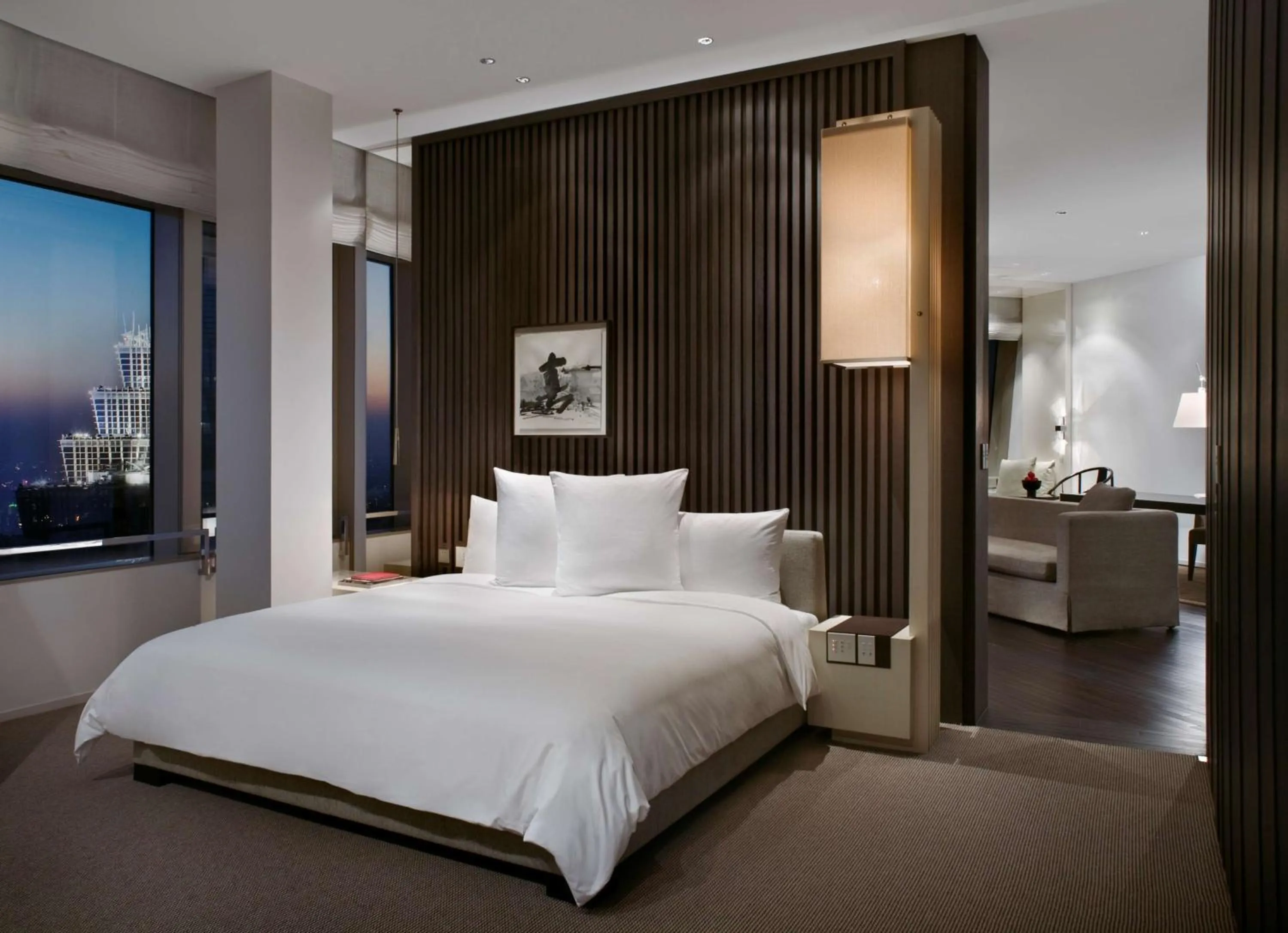 Photo of the whole room, Bed in Park Hyatt Shanghai