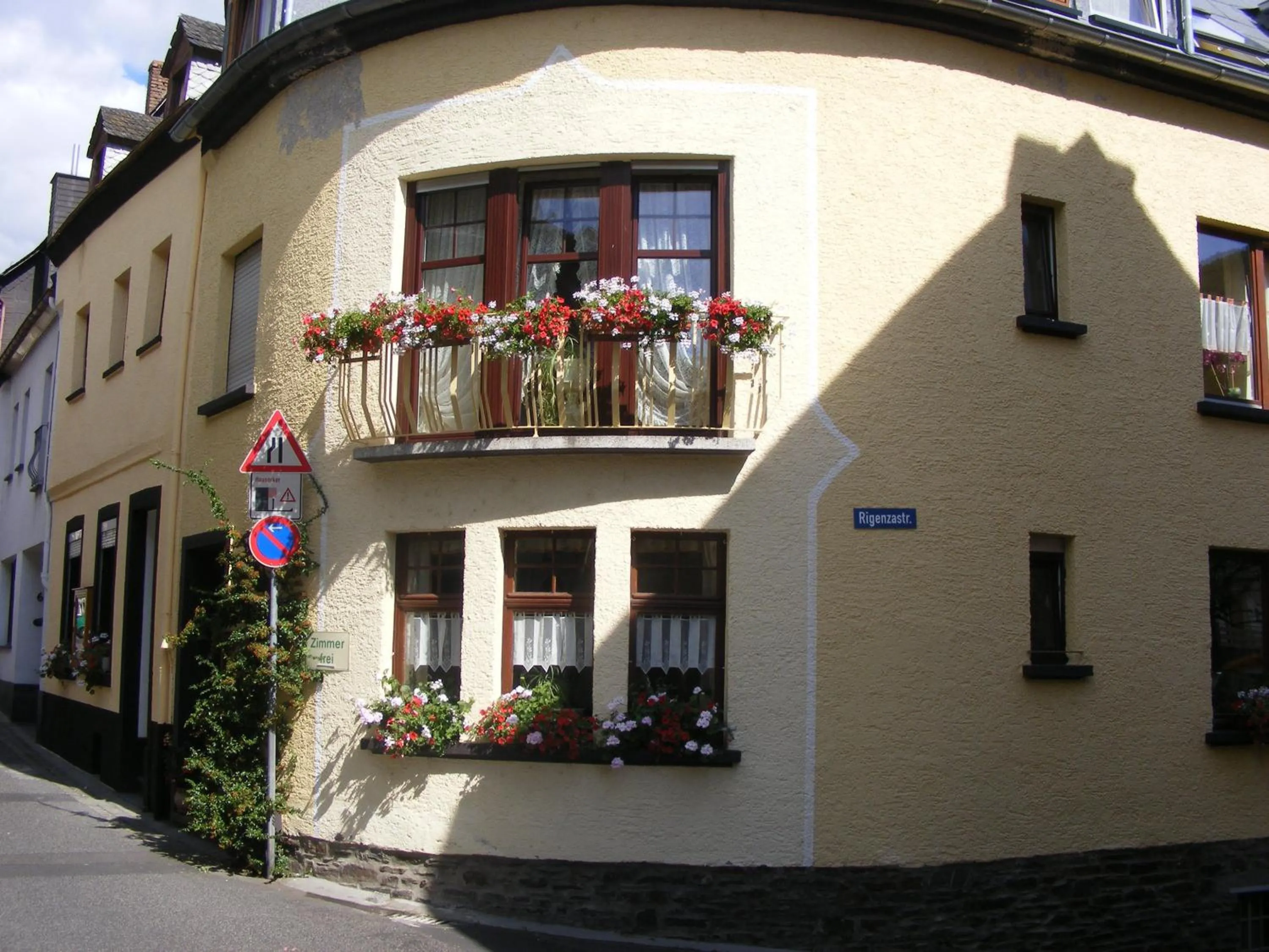 Facade/entrance in Zum Achten Himmel