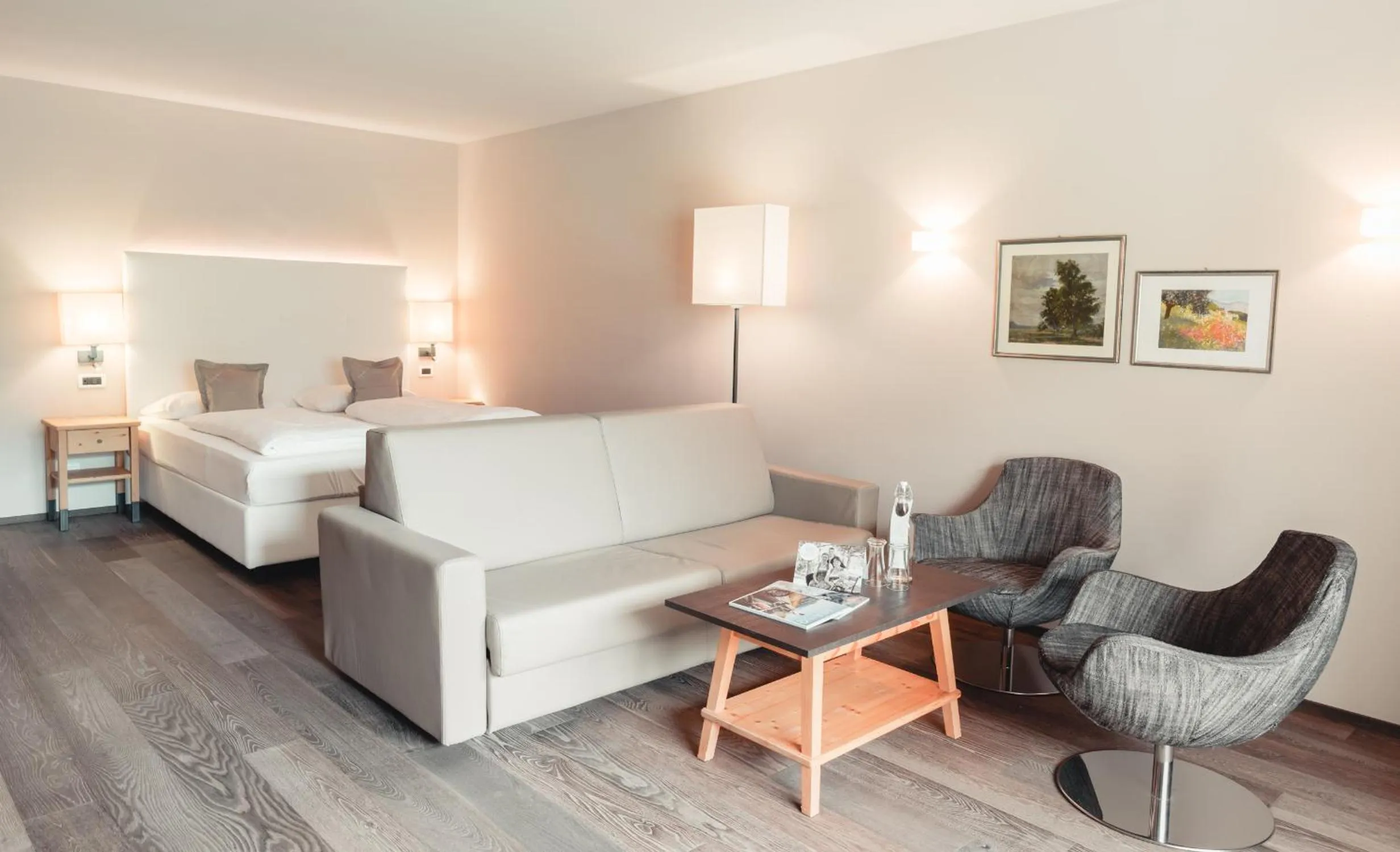 Hotel Tiefenbrunn Gardensuites & Breakfast