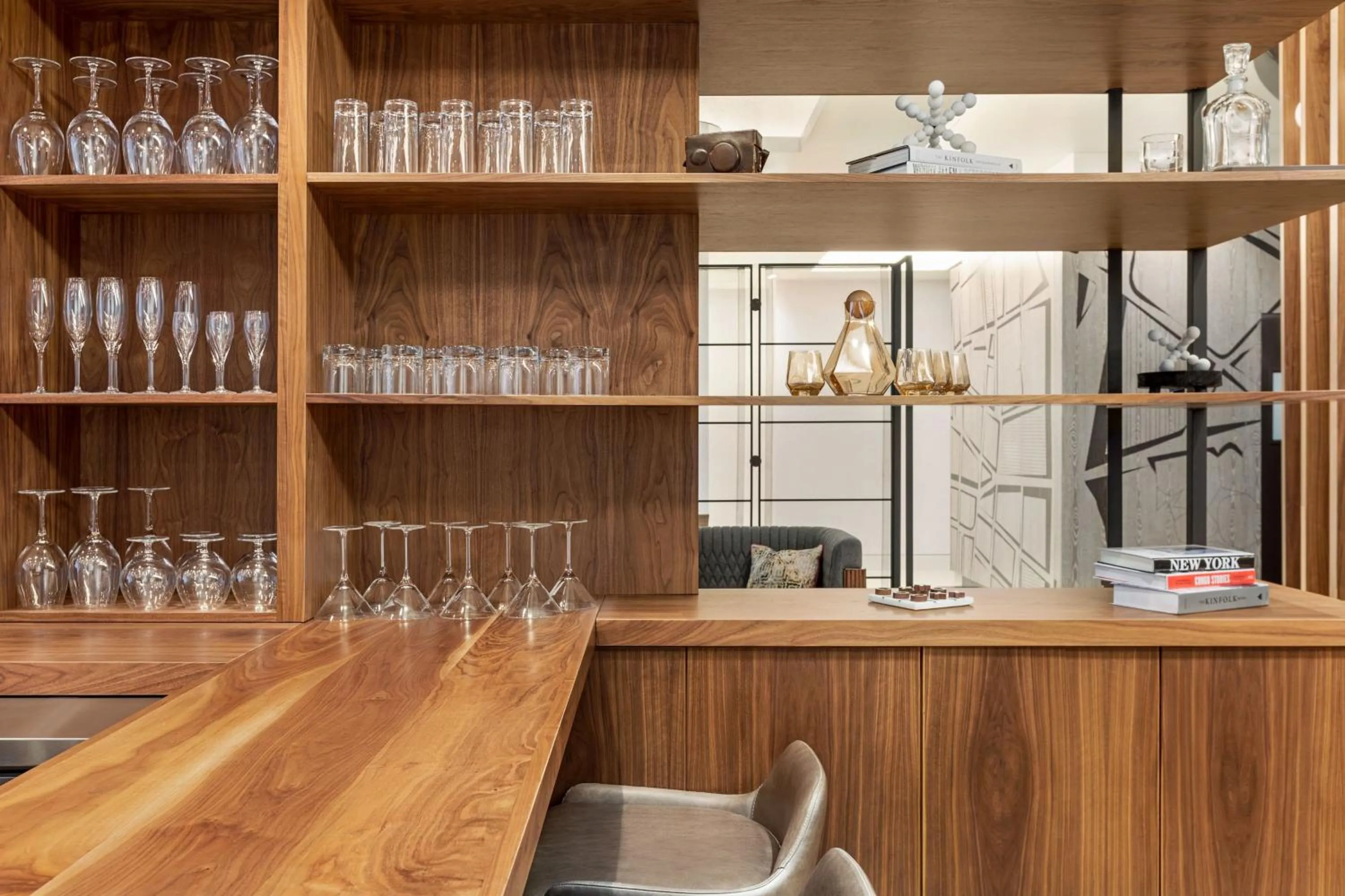 Lounge or bar in Le Meridien New York, Fifth Avenue