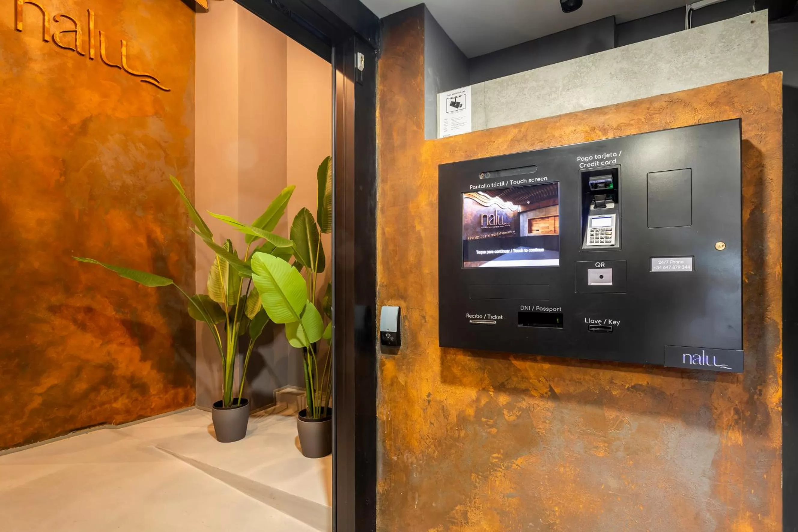 Lobby or reception in NALU Valencia Boutique Rooms