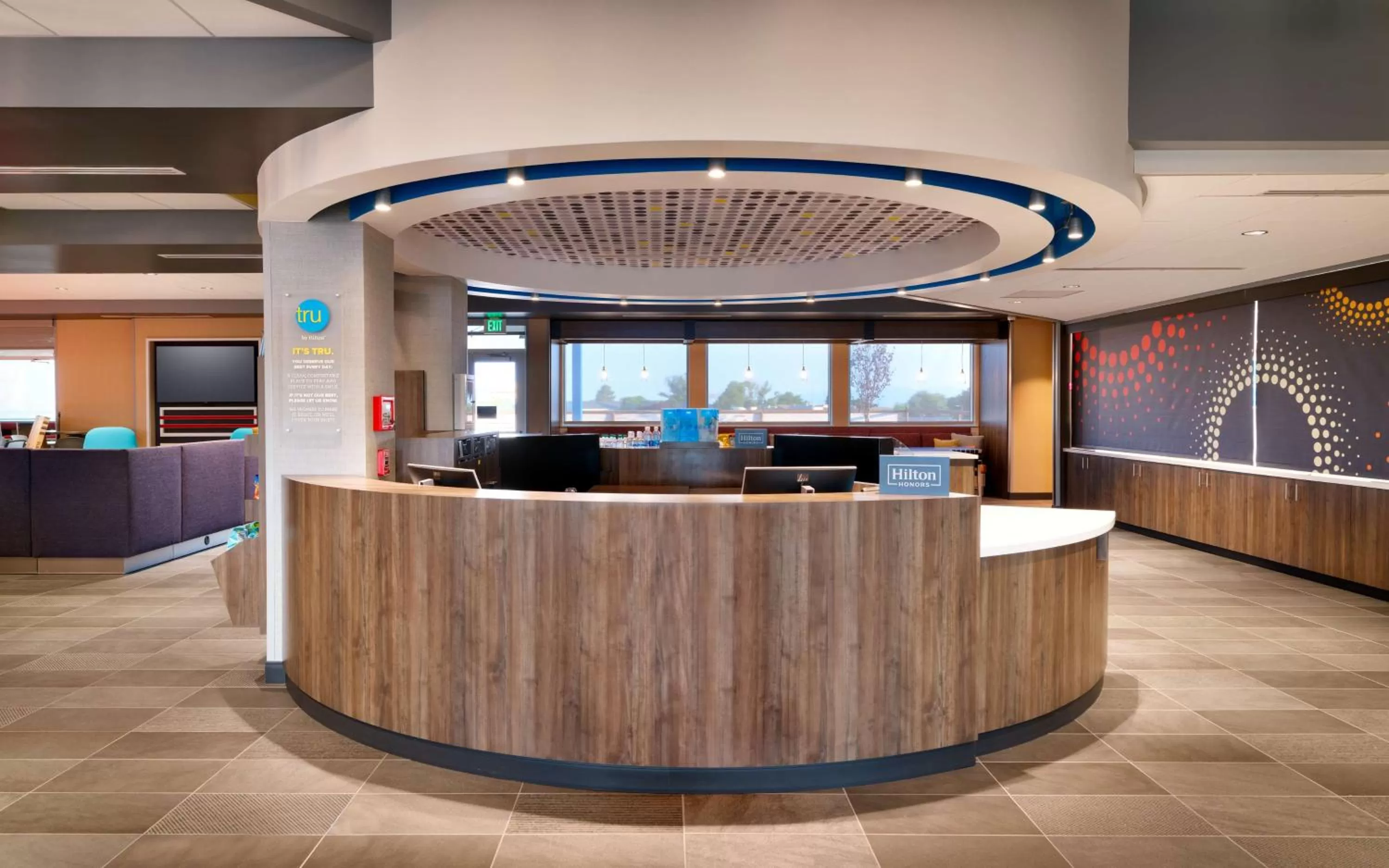 Lobby or reception in Tru By Hilton Clearfield Hill Air Force Base, Ut
