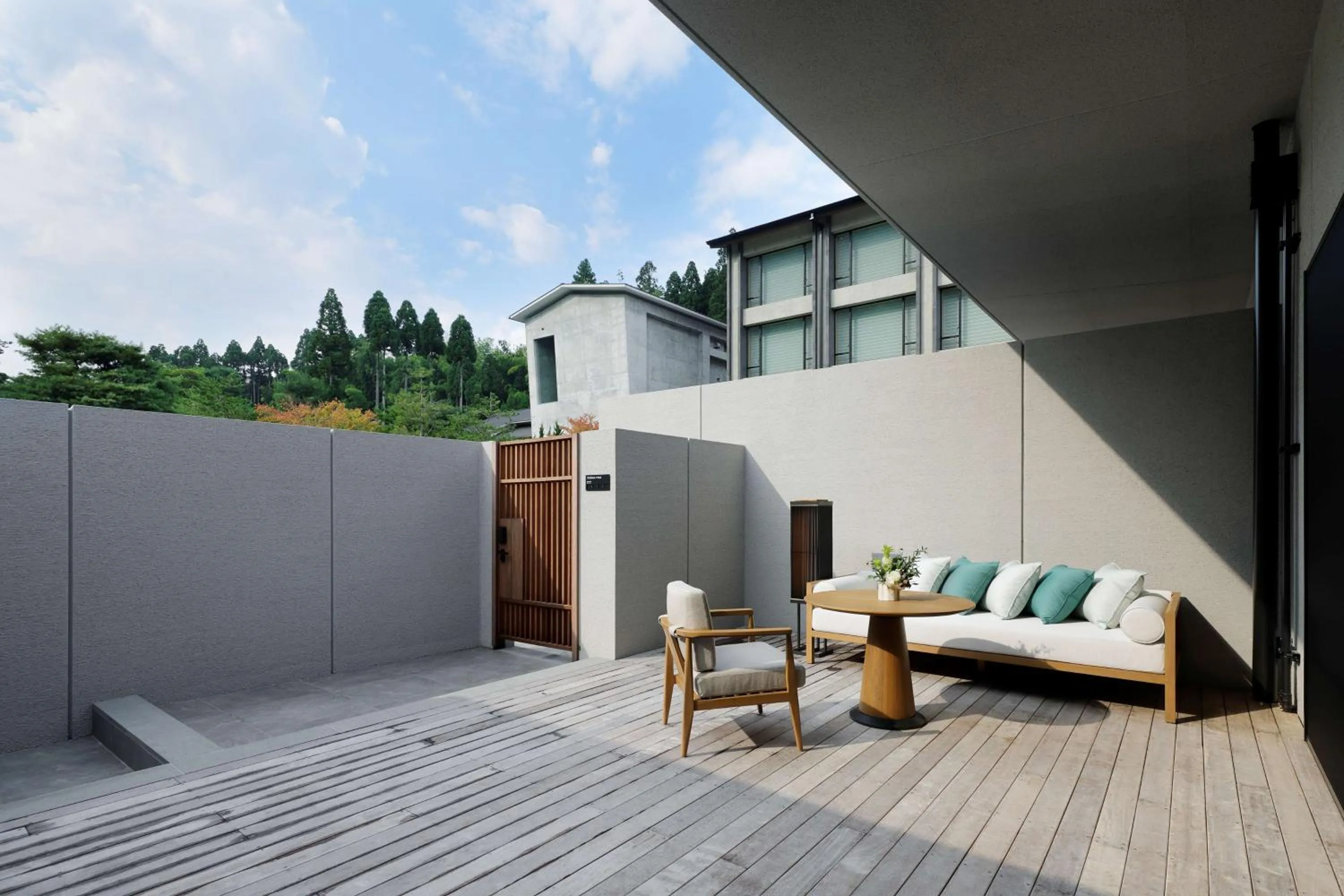 Balcony/Terrace in ROKU KYOTO, LXR Hotels & Resorts by Hilton