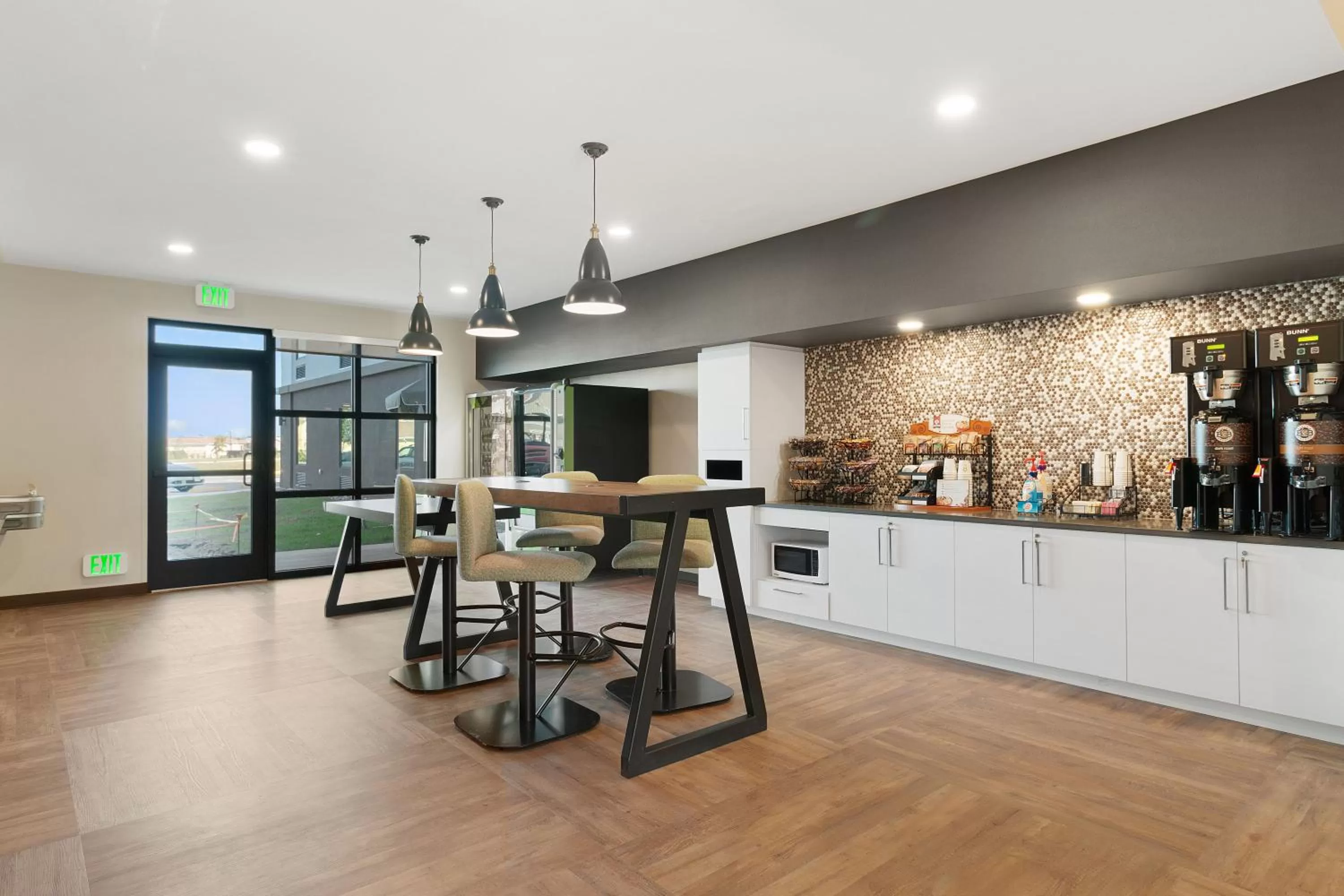 Food and drinks in Extended Stay America Premier Suites - Port Charlotte - I-75