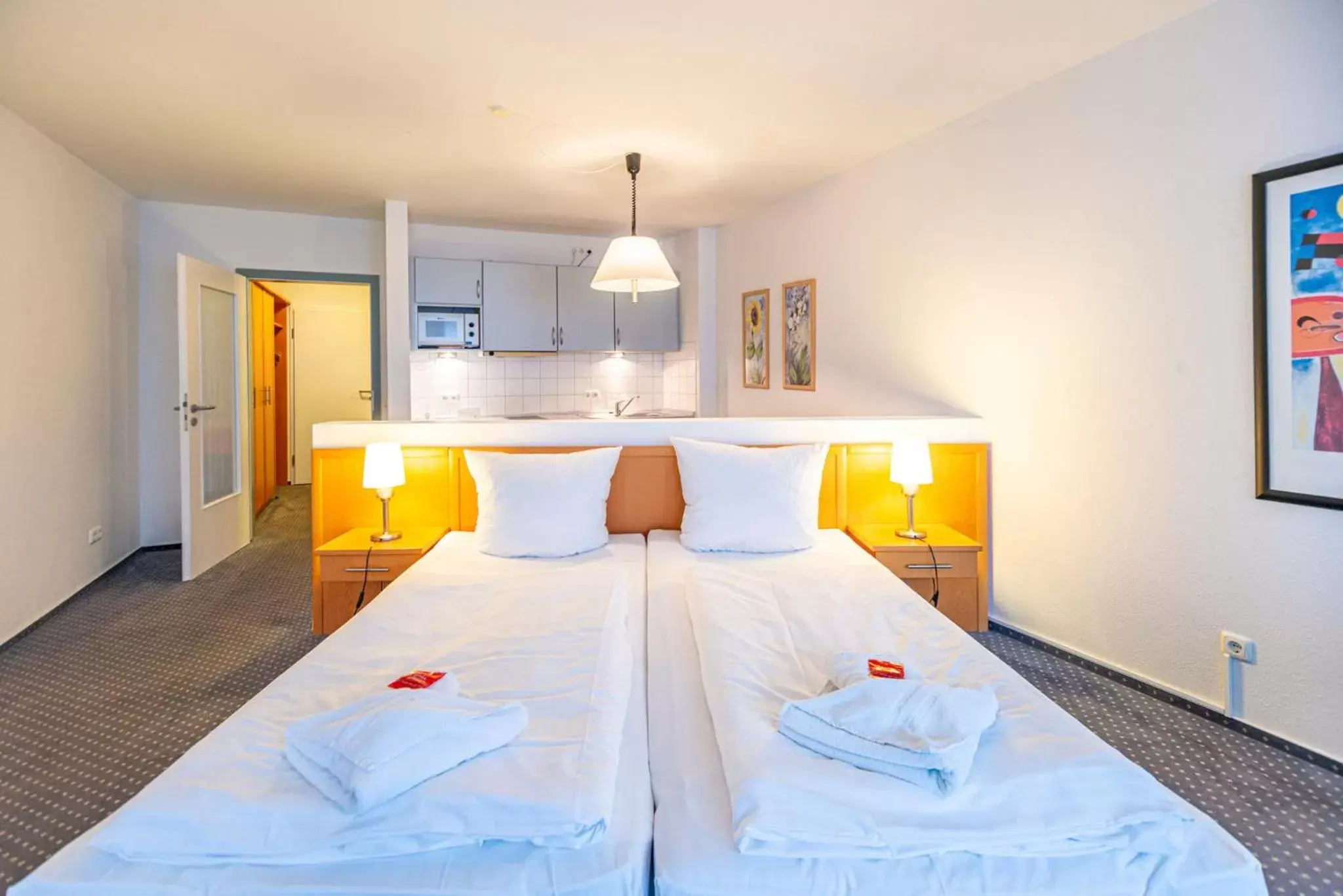 Family Room in Hotel Rostock West im "Kritzmow Park" Family Room in Hotel Rostock West im "Kritzmow Park"