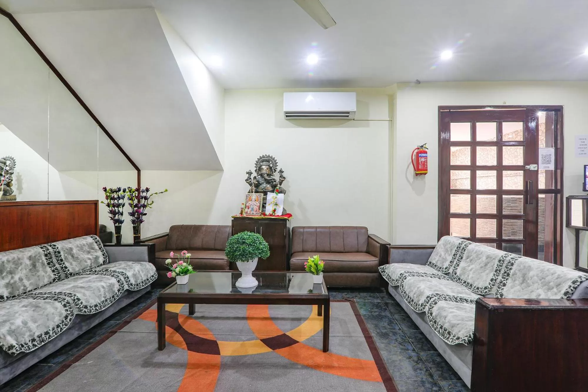 Seating Area in Hotel Presidency Inn